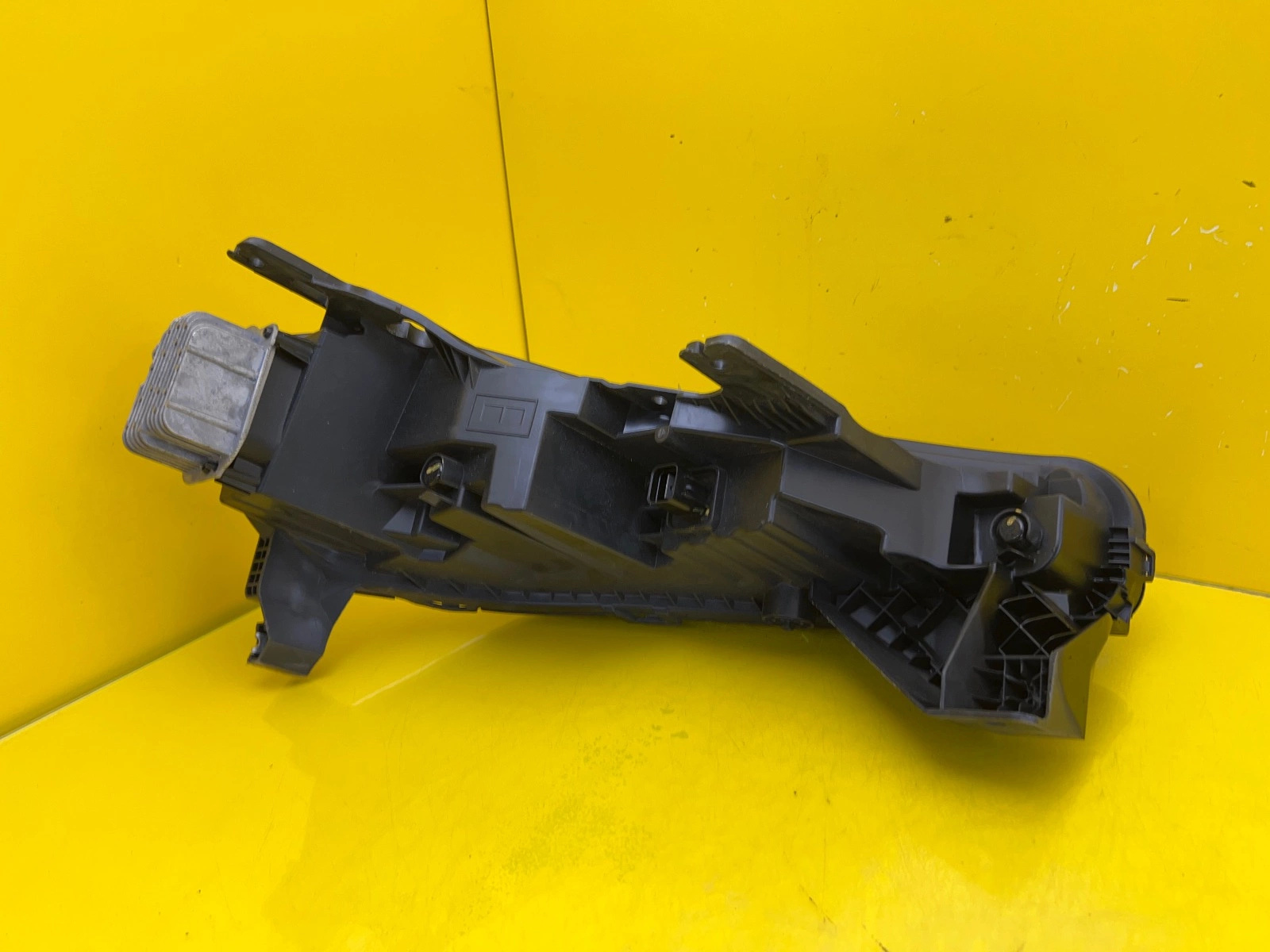 Reflektor Lampa Lewa Przód LDV T60 Maxus Full Led SK8659001 Autolamps 4 Reflektor Lampa Lewa Przód LDV T60 Maxus Full Led SK8659001