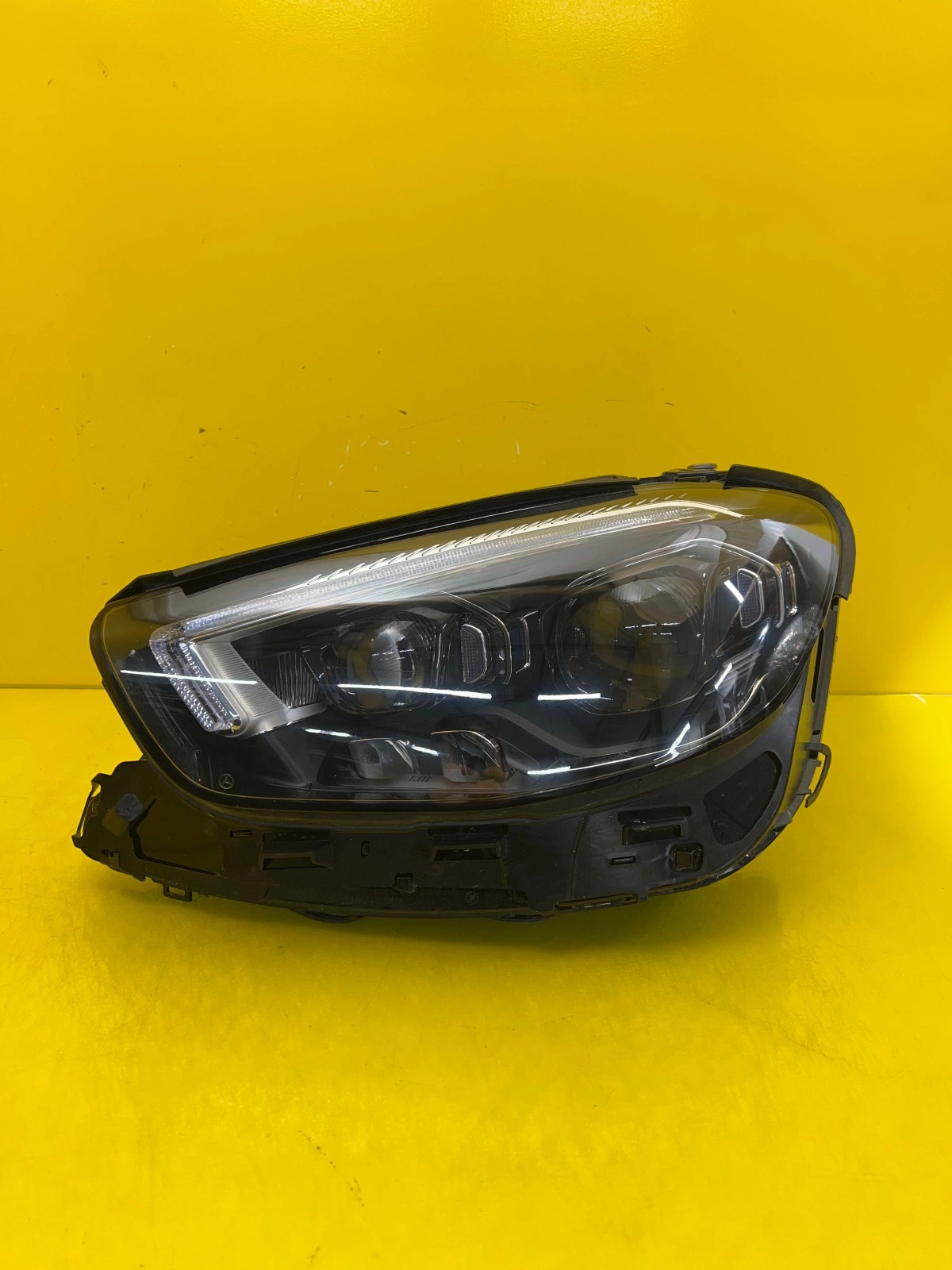 Reflektor Lampa lewa Mercedes E-Klasa W213 Lift Multibeam A2139061505 Autolamps Reflektor Lampa lewa Mercedes E-Klasa W213 Lift Multibeam A2139061505
