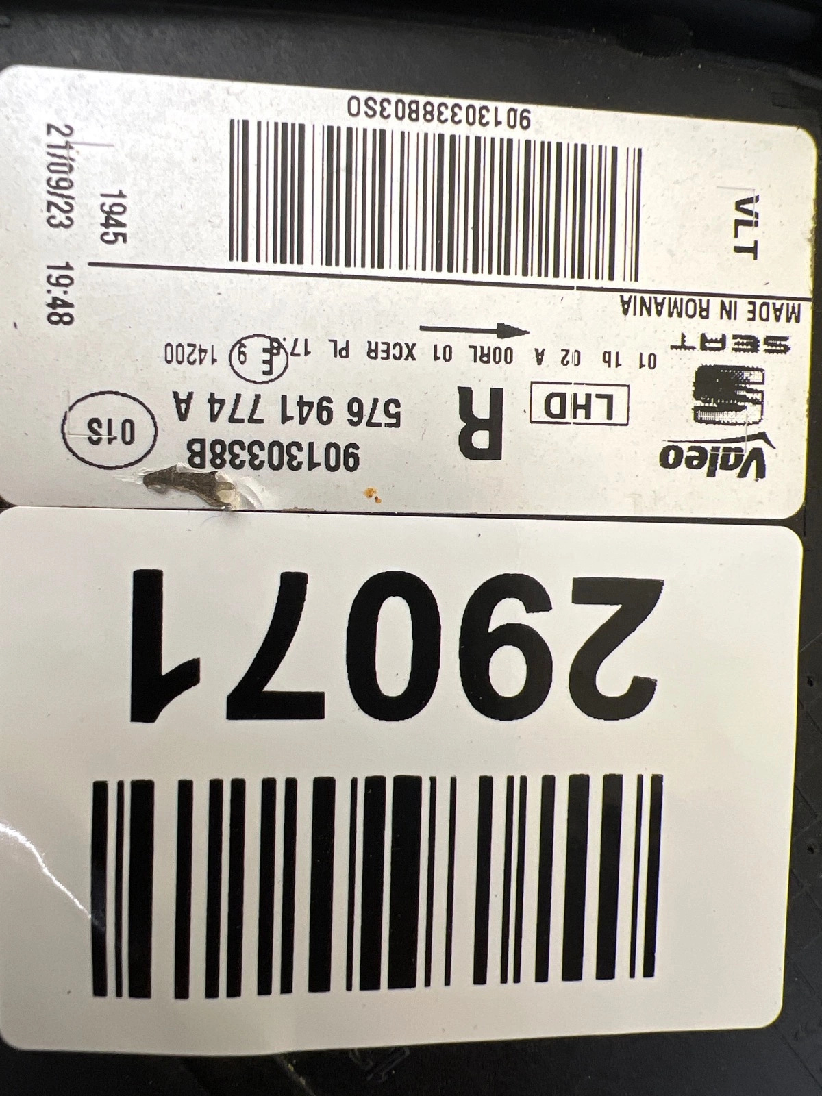 Reflektor Lampa Prawa Seat Ateca Full Led 576941774A Autolamps 2 Reflektor Lampa Prawa Seat Ateca Full Led 576941774A