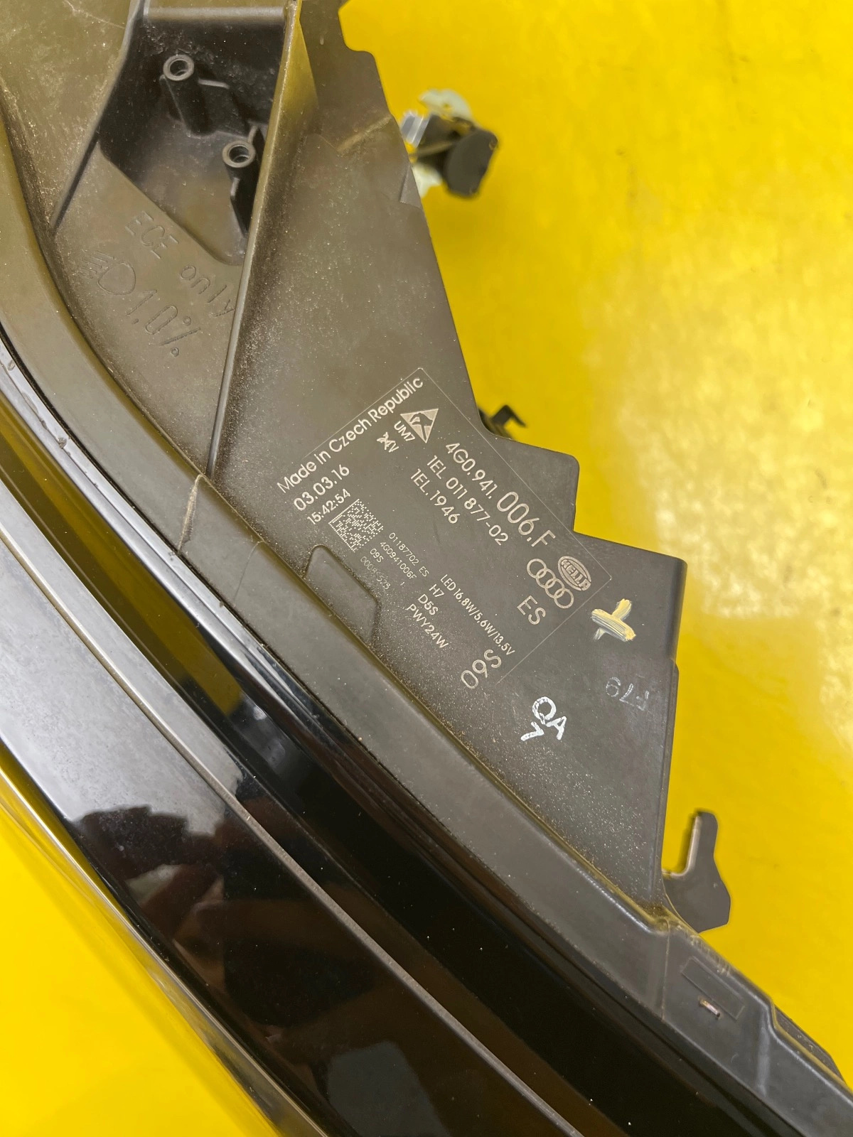 Reflektor Lampa Prawa Audi A6 C7 Lift Bi-Xenon 14- 4G0941006F Autolamps 2 Reflektor Lampa Prawa Audi A6 C7 Lift Bi-Xenon 14- 4G0941006F