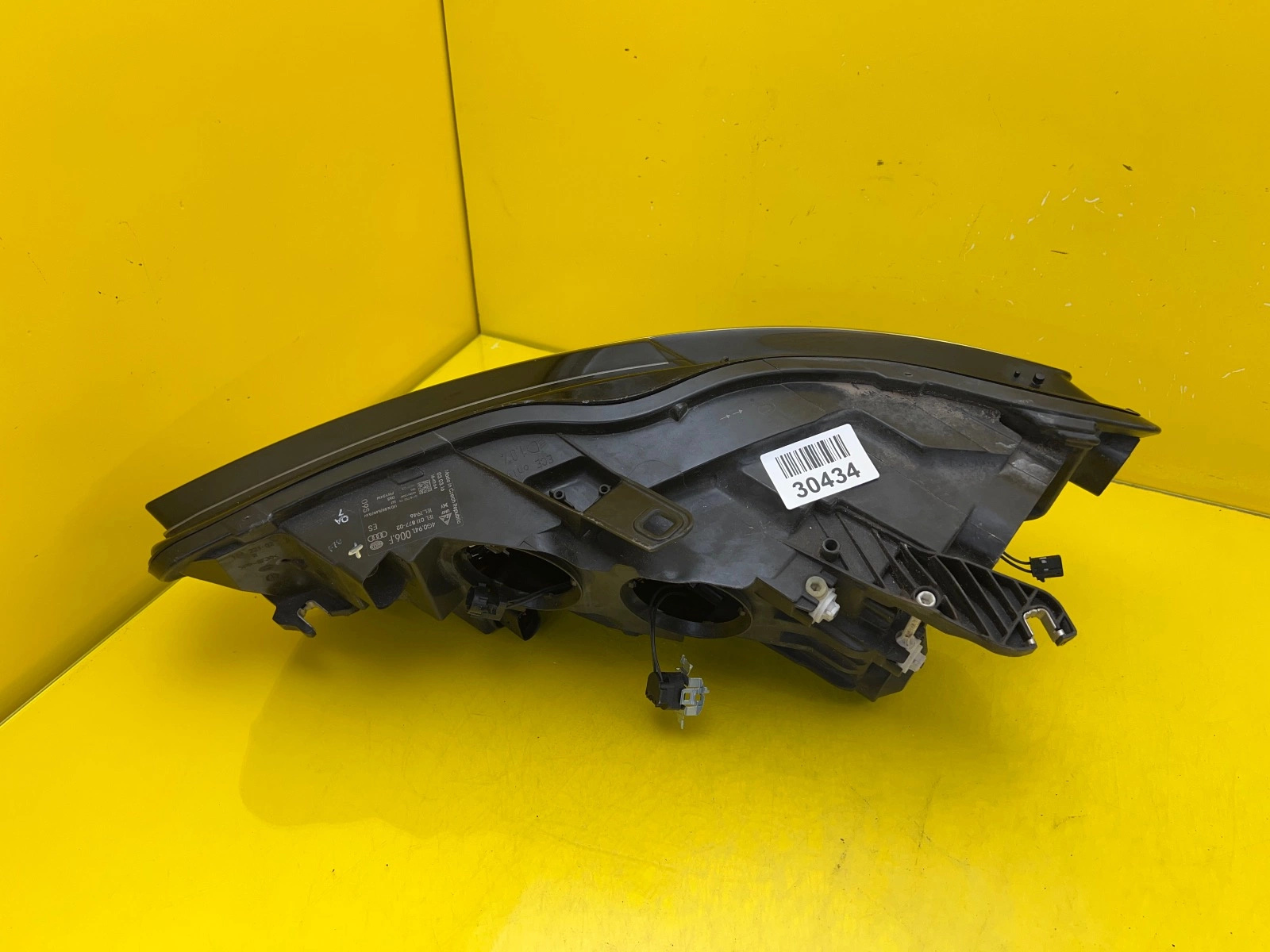 Reflektor Lampa Prawa Audi A6 C7 Lift Bi-Xenon 14- 4G0941006F Autolamps 3 Reflektor Lampa Prawa Audi A6 C7 Lift Bi-Xenon 14- 4G0941006F