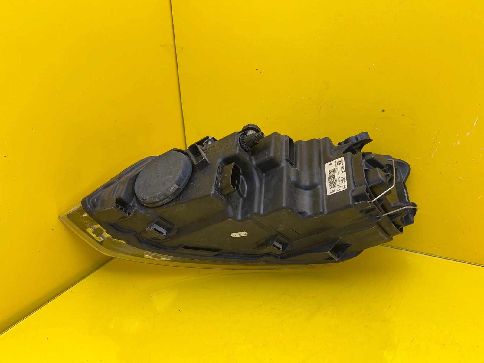 Reflektor Lampa Prawa Przednia VW Polo V 6R0 6R1941016E Autolamps 4 Reflektor Lampa Prawa Przednia VW Polo V 6R0 6R1941016E