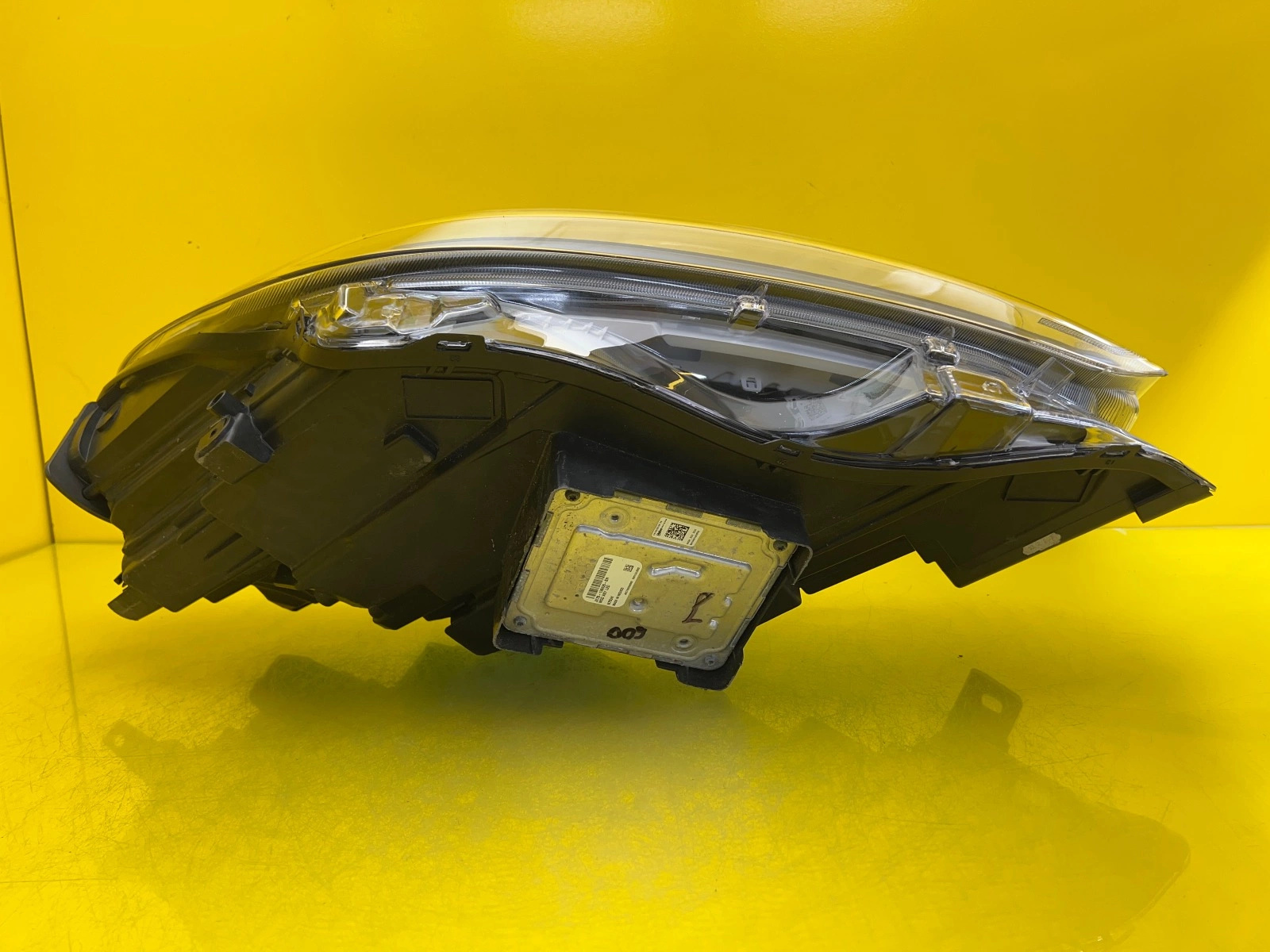 Reflektor Lampa Prawa Ford Kuga MK3 III Full Led 19- LV4B-13E016-AH Autolamps 5 Reflektor Lampa Prawa Ford Kuga MK3 III Full Led 19- LV4B-13E016-AH