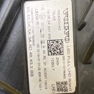 Reflektor Lampa Prawa Volvo XC60 II Lift Full Led 32420440