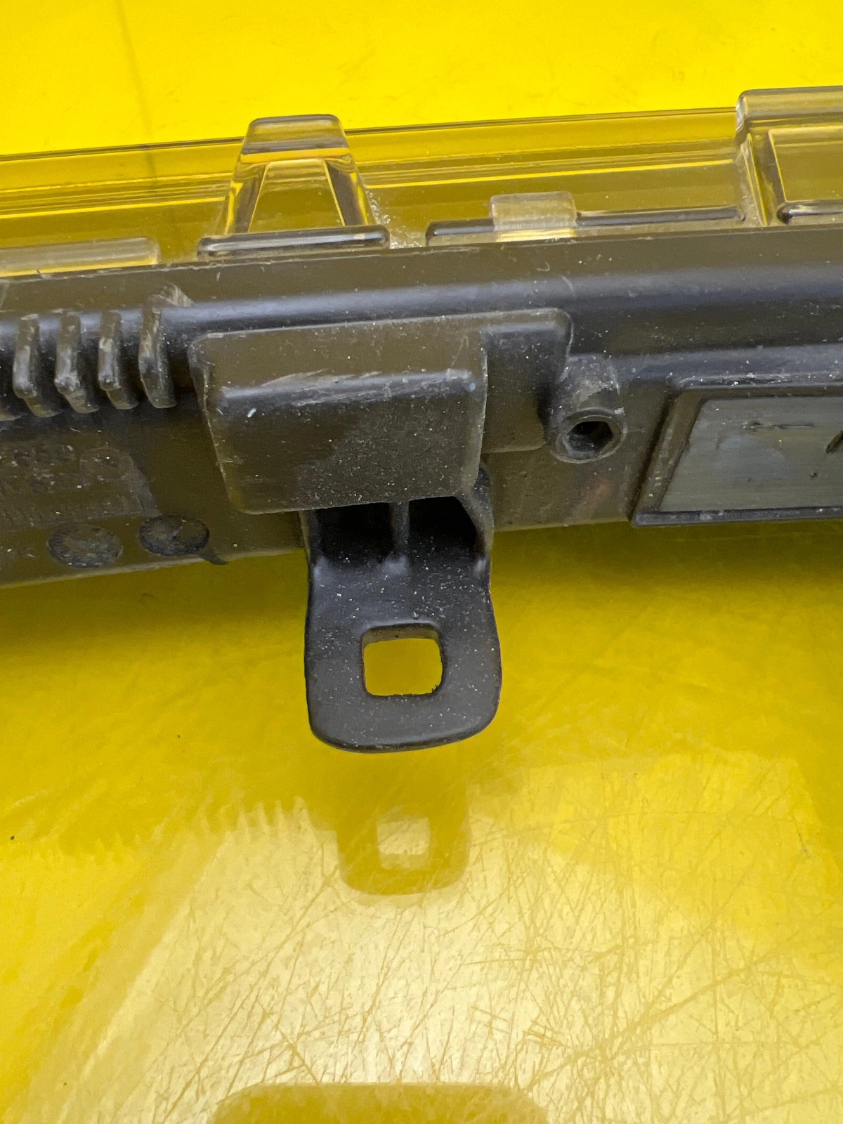 Reflektor Mercedes EQS W297 Blenda Przód Led A2979064700 Autolamps 3 Reflektor Mercedes EQS W297 Blenda Przód Led A2979064700