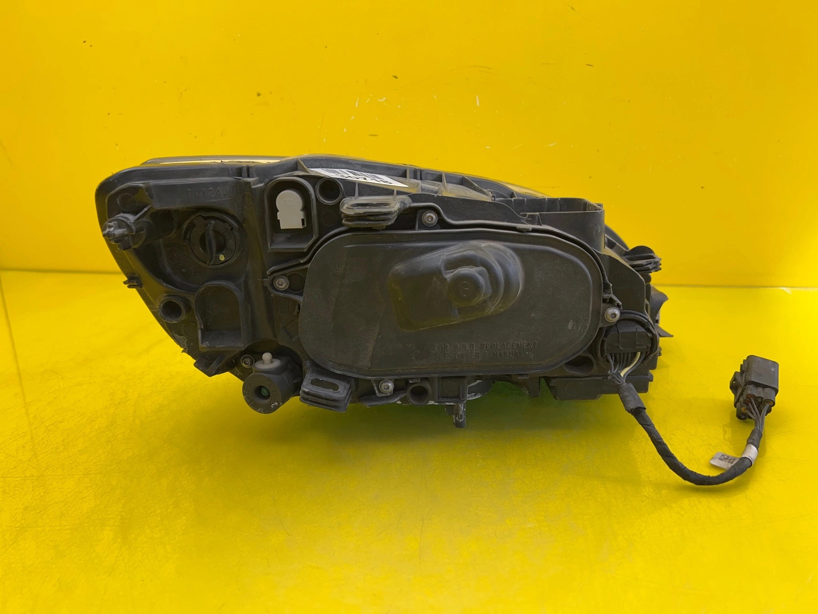 Reflektor Lampa Lewa Volvo S60 V60 Lift 13-17 Zwykła Autolamps 3 Reflektor Lampa Lewa Volvo S60 V60 Lift 13-17 Zwykła