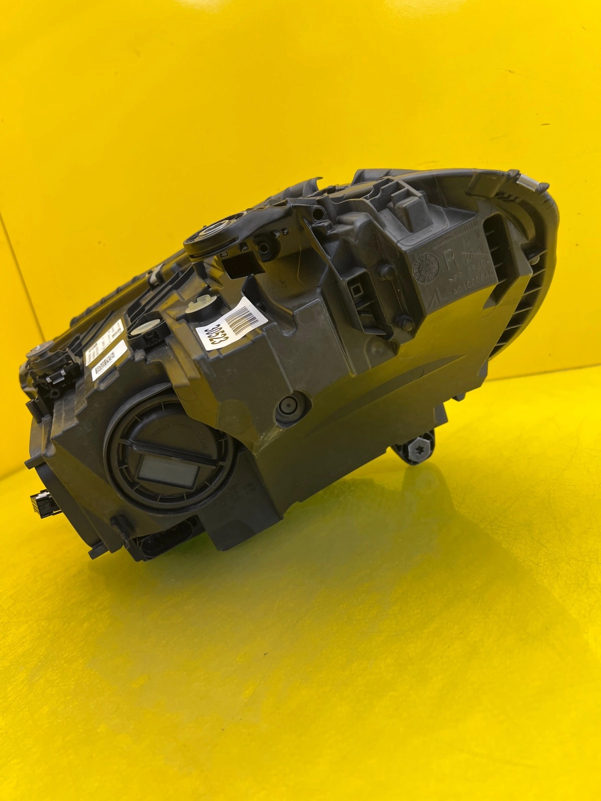 Reflektor Lampa Prawa Mercedes C-Klasa W206 Full Led High Performance A2069068204 Autolamps 5 Reflektor Lampa Prawa Mercedes C-Klasa W206 Full Led High Performance A2069068204