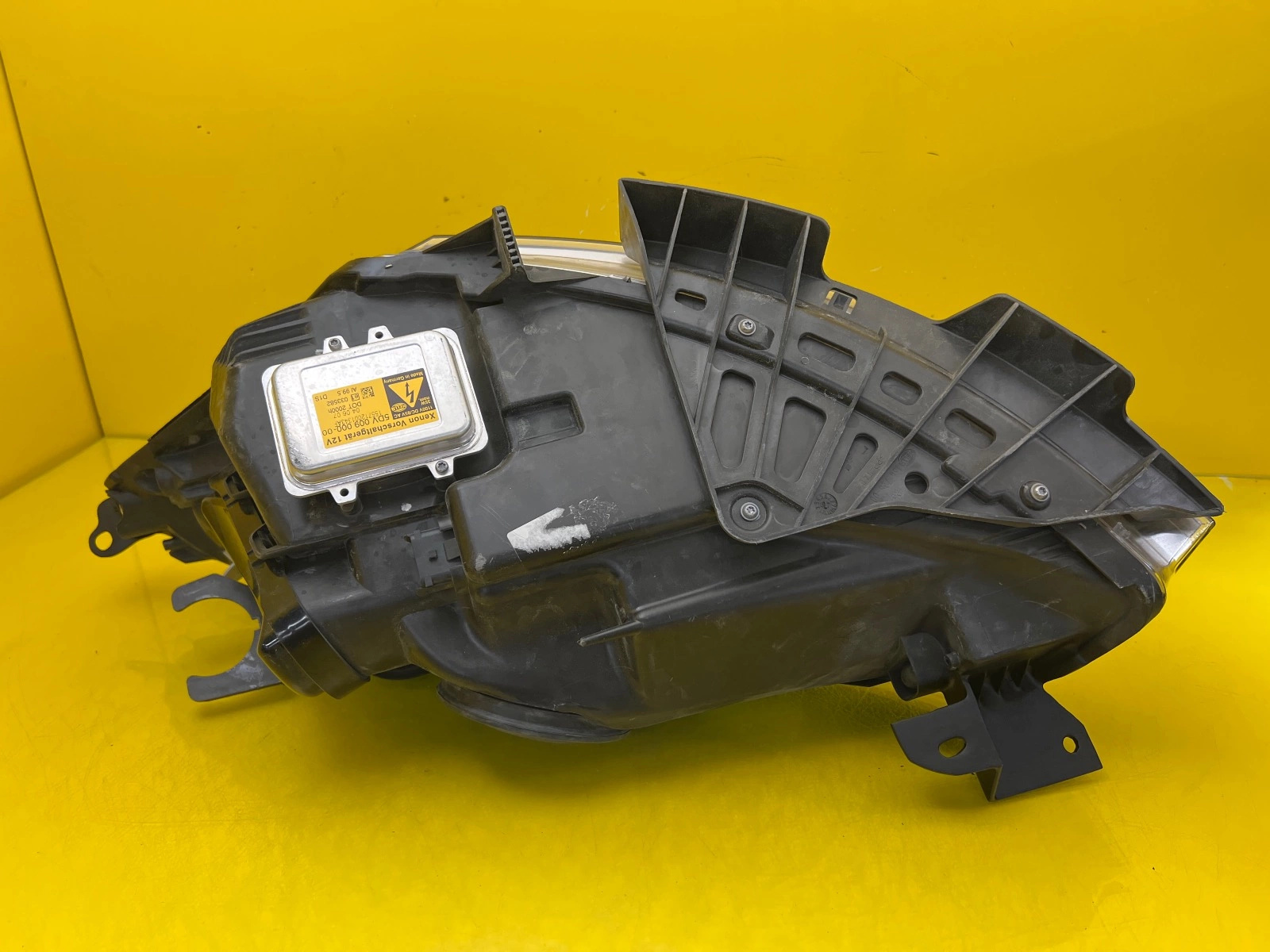 Reflektor Lampa Prawa Citroen C4 Picasso I Lift- Xenon Autolamps 7 Reflektor Lampa Prawa Citroen C4 Picasso I Lift- Xenon