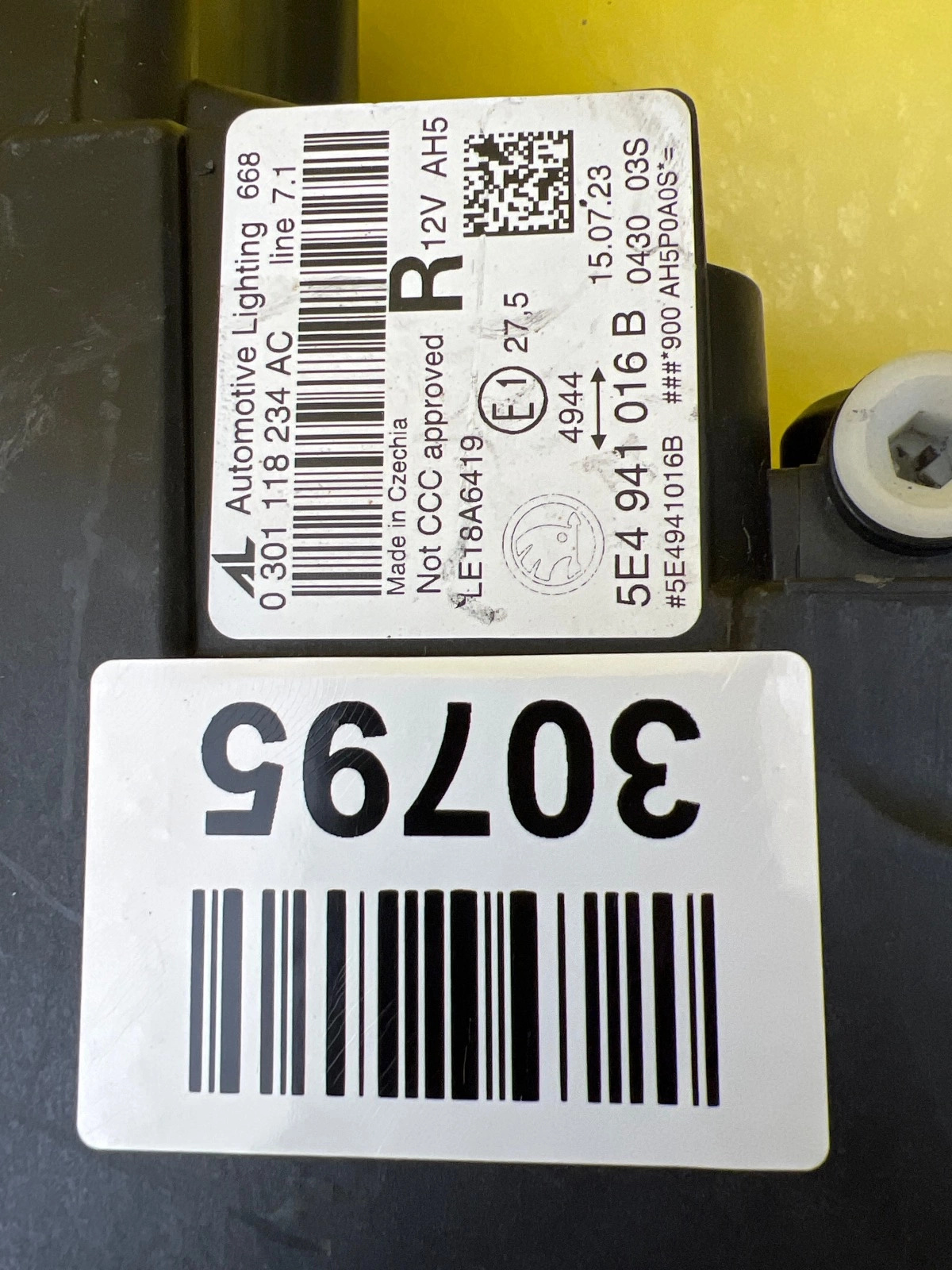 Reflektor Lampa Prawa Skoda Octavia IV 5E4 5E4941016B Full Led Autolamps 2 Reflektor Lampa Prawa Skoda Octavia IV 5E4 5E4941016B Full Led