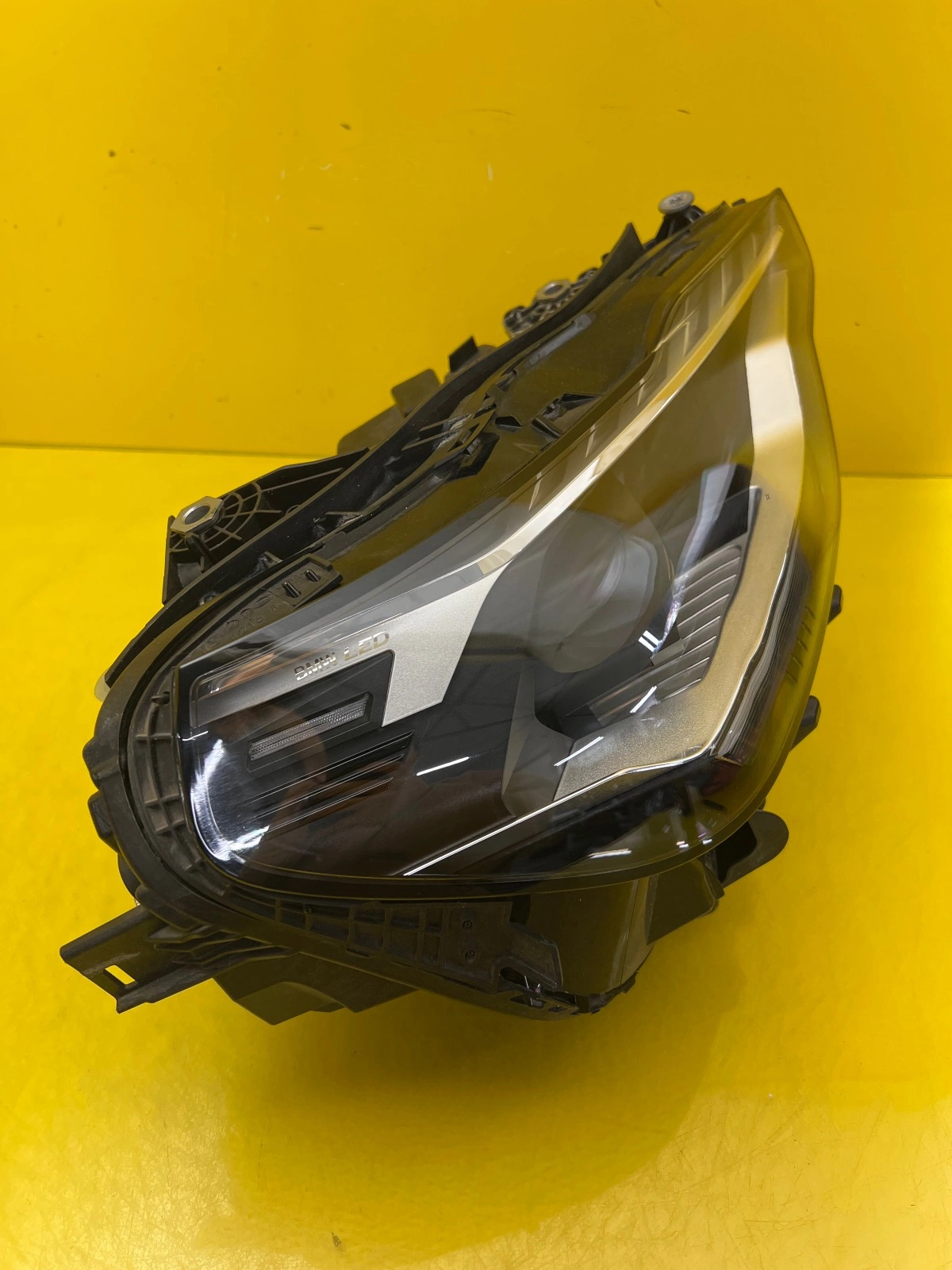 Reflektor Lampa Prawa BMW 2 G42 M2 G87 Full Led 5A320F2-07 Autolamps 2 Reflektor Lampa Prawa BMW 2 G42 M2 G87 Full Led 5A320F2-07