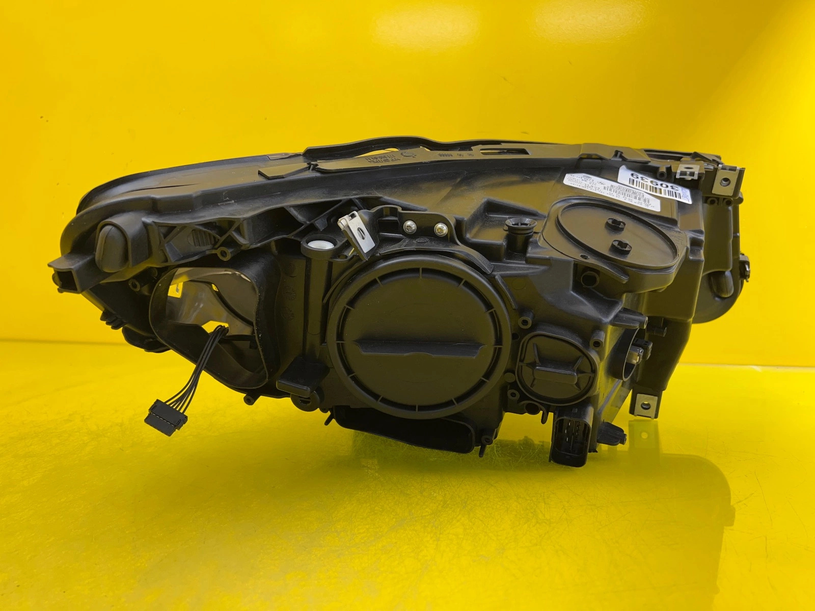 Reflektor Lampa Lewa Prawa BMW 5 GT F07 09-17 Bi-Xenon Nieskrętny 7199607-22 7199608-07 Autolamps 8 Reflektor Lampa Lewa Prawa BMW 5 GT F07 09-17 Bi-Xenon Nieskrętny 7199607-22 7199608-07