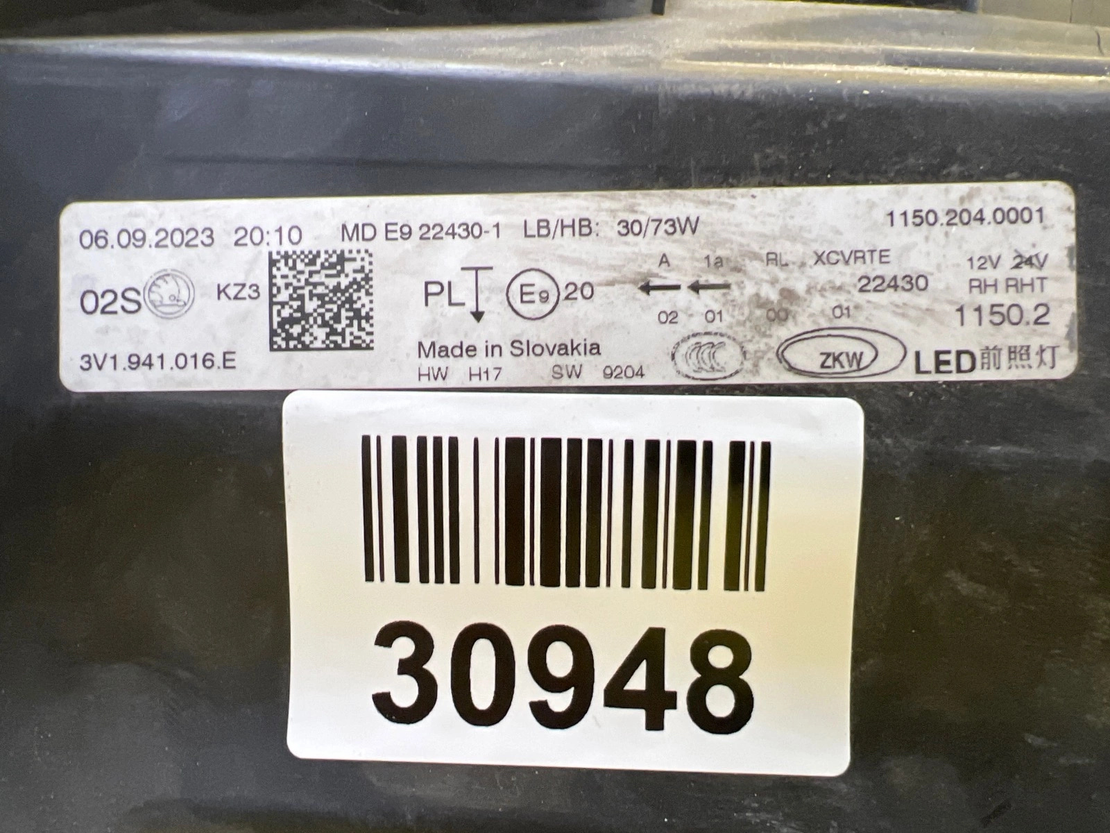 Reflektor Lampa Prawa Skoda SuperB 3V1 III 3 Lift 3V1941016E Autolamps 2 Reflektor Lampa Prawa Skoda SuperB 3V1 III 3 Lift 3V1941016E