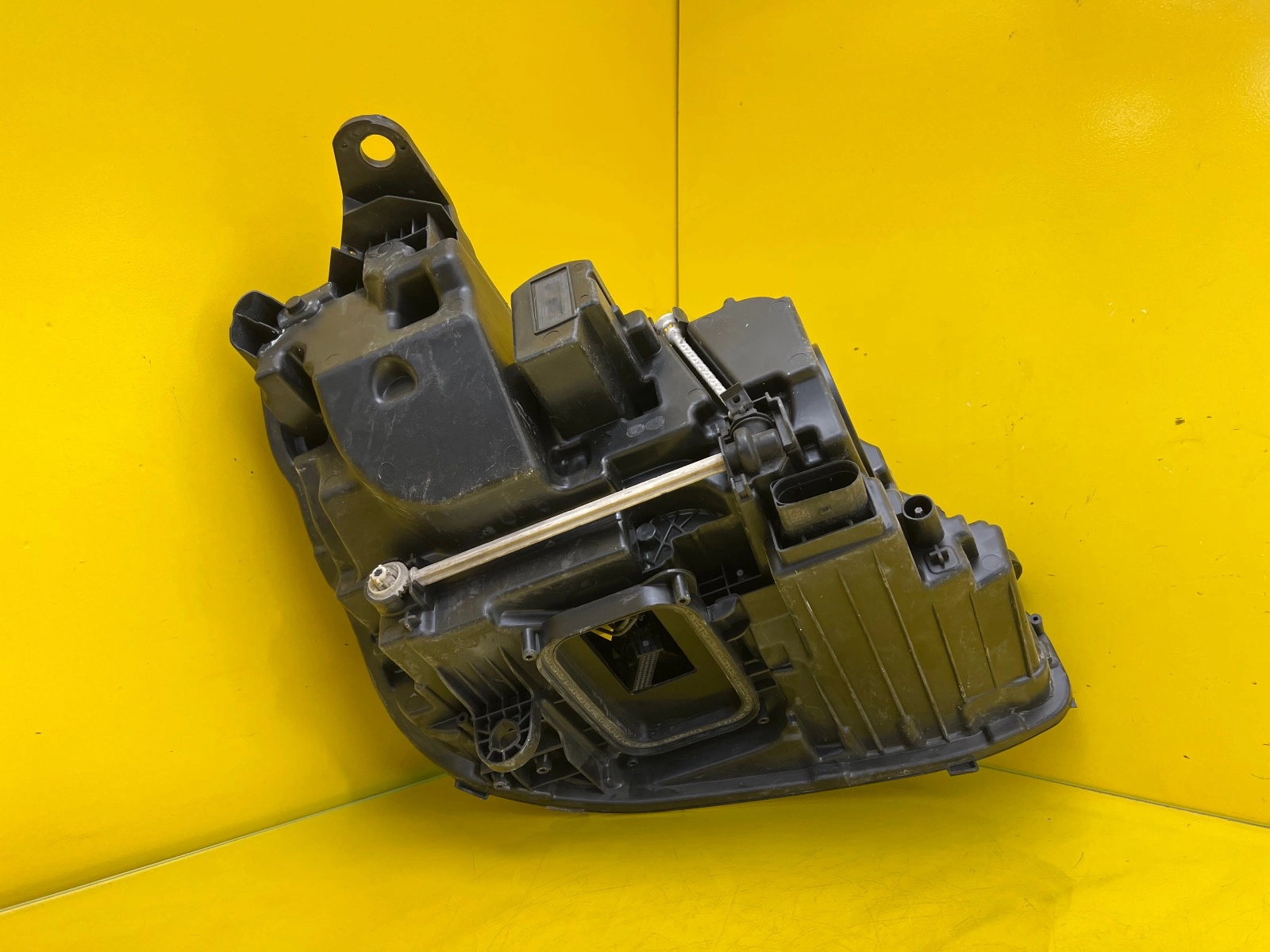 Reflektor Lampa Lewa Mercedes E-Klasa W213 Led High Performance A2139067706 Autolamps 4 Reflektor Lampa Lewa Mercedes E-Klasa W213 Led High Performance A2139067706