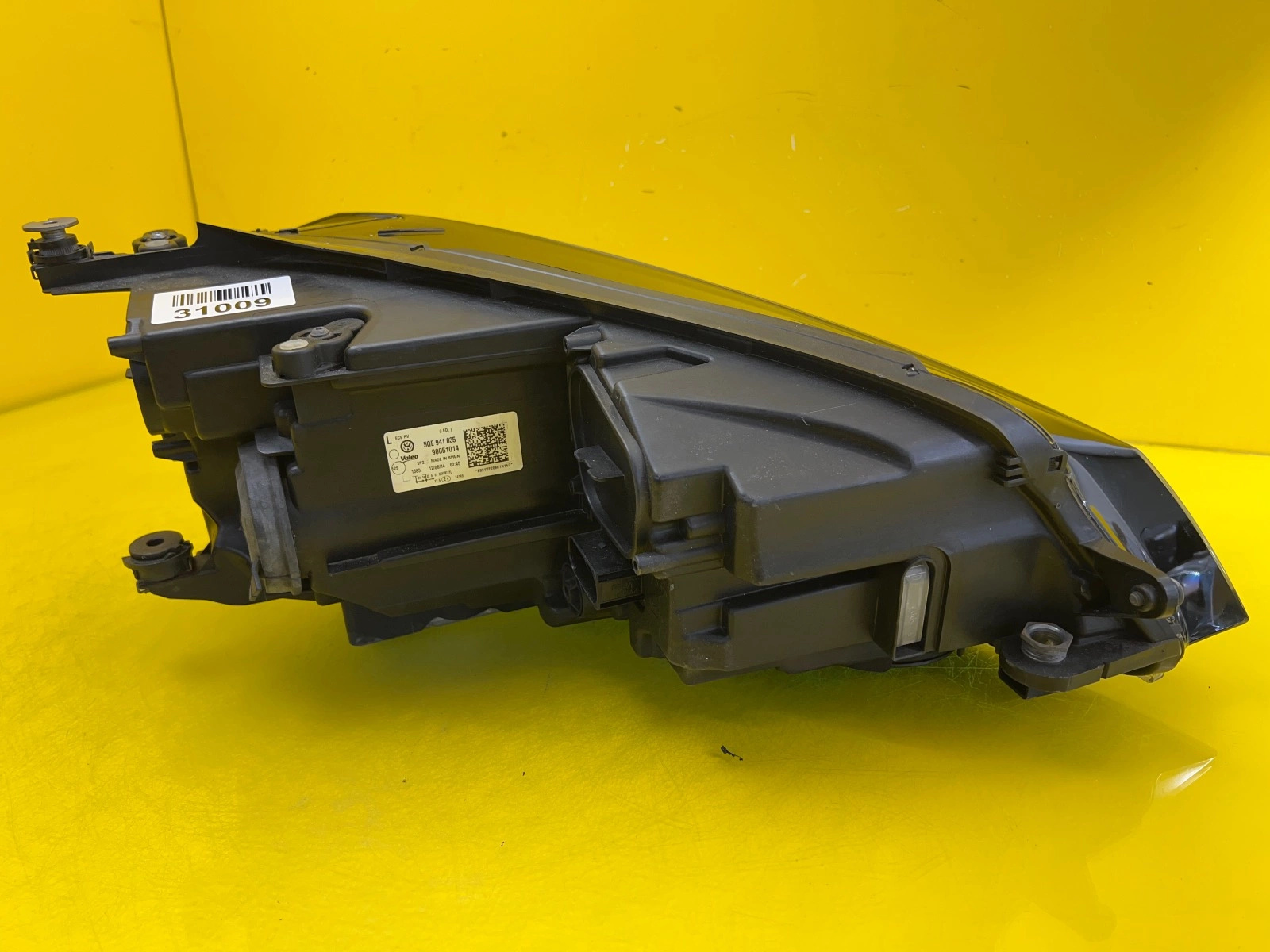 Reflektor Lampa Lewa VW Golf VII 7 GTE Xenon Led 5GE941035 Autolamps 4 Reflektor Lampa Lewa VW Golf VII 7 GTE Xenon Led 5GE941035