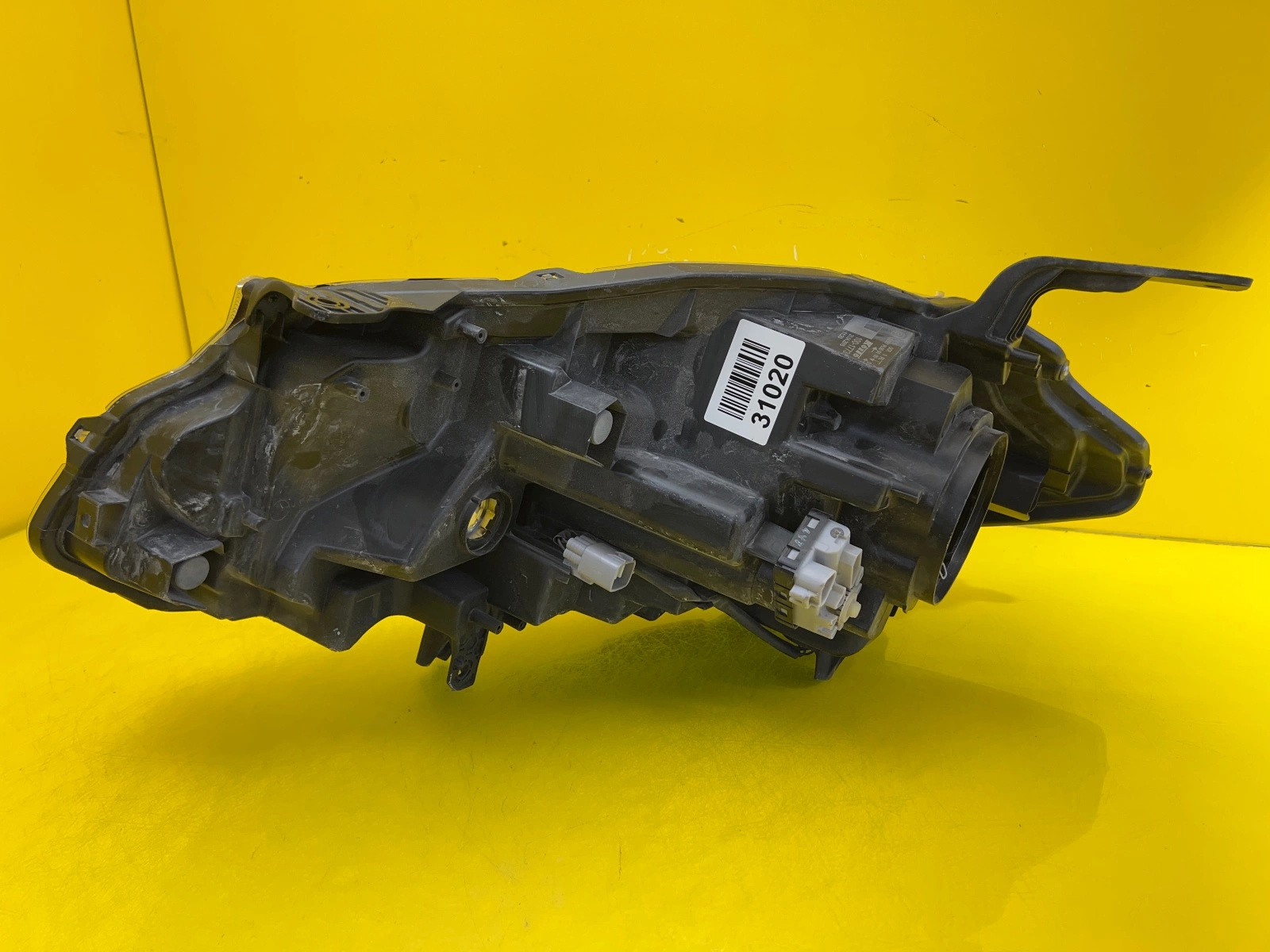 Reflektor Lampa Prawa Przednia Suzuki SX4 S-Cross Xenon Led 100-17735 13-16 Autolamps 3 Reflektor Lampa Prawa Przednia Suzuki SX4 S-Cross Xenon Led 100-17735 13-16