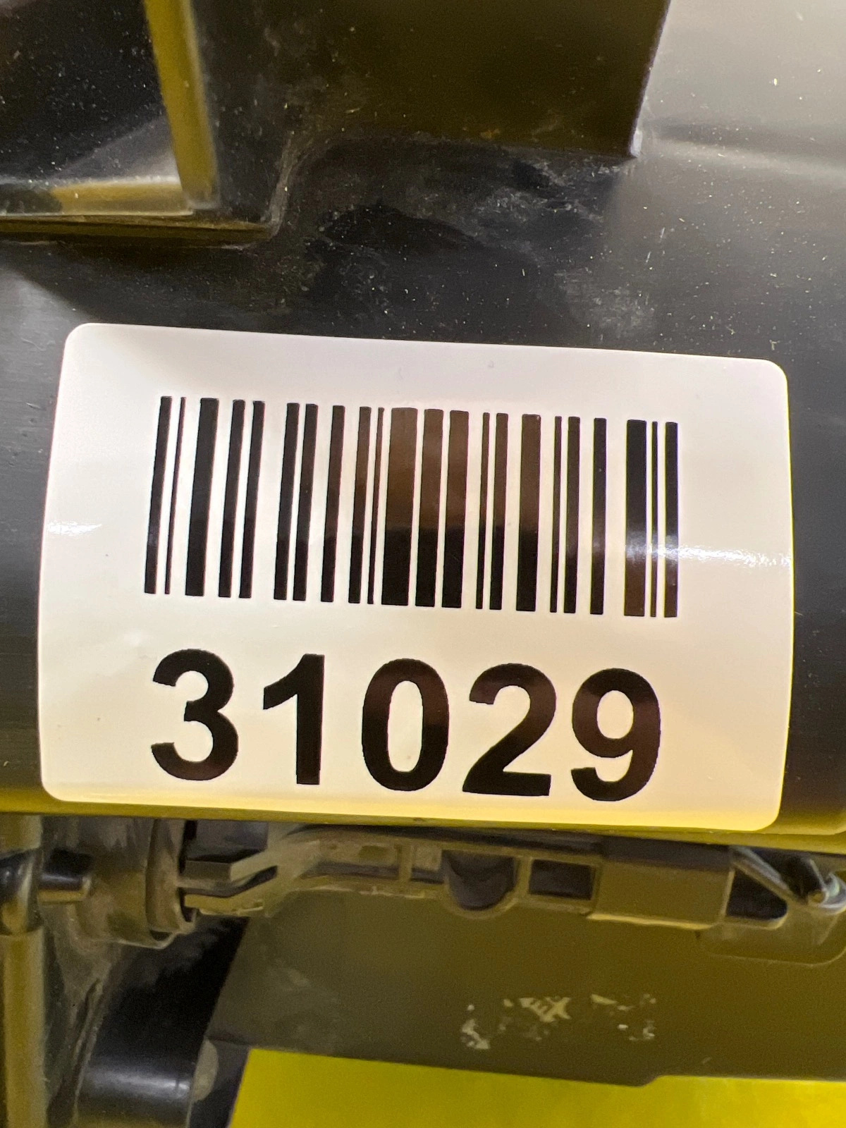 Reflektor Lampa Prawa Przód Mitsubishi L200 8301D156 Autolamps 2 Reflektor Lampa Prawa Przód Mitsubishi L200 8301D156