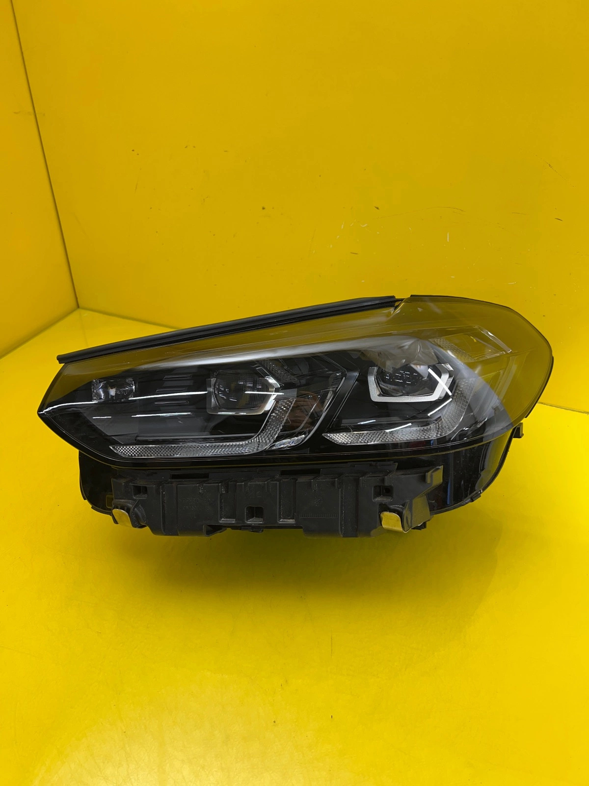 Reflektor Lampa Lewa BMW X3 G01 X4 G02 Lift LCI Full Led Adaptive Czarna 5A29231-08 Autolamps Reflektor Lampa Lewa BMW X3 G01 X4 G02 Lift LCI Full Led Adaptive Czarna 5A29231-08