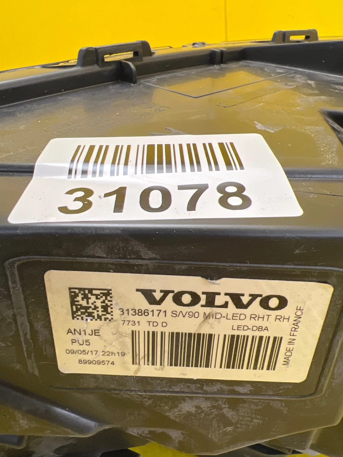 Reflektor Lampa Prawa Volvo S90 V90 16- Mid Led 31386171 Autolamps 2 Reflektor Lampa Prawa Volvo S90 V90 16- Mid Led 31386171