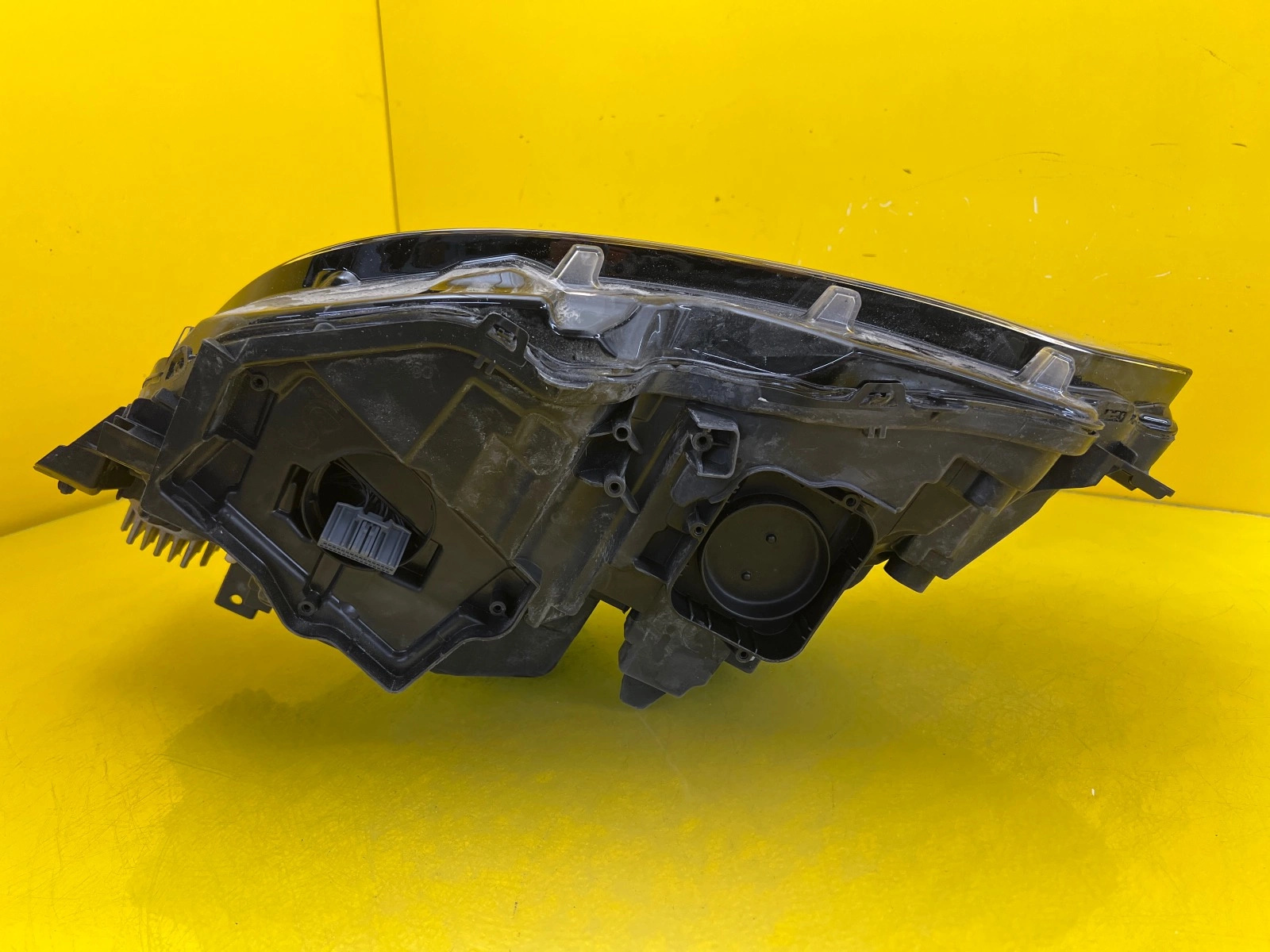 Reflektor Lampa Prawa Volvo S90 V90 16- Mid Led 31386171 Autolamps 5 Reflektor Lampa Prawa Volvo S90 V90 16- Mid Led 31386171