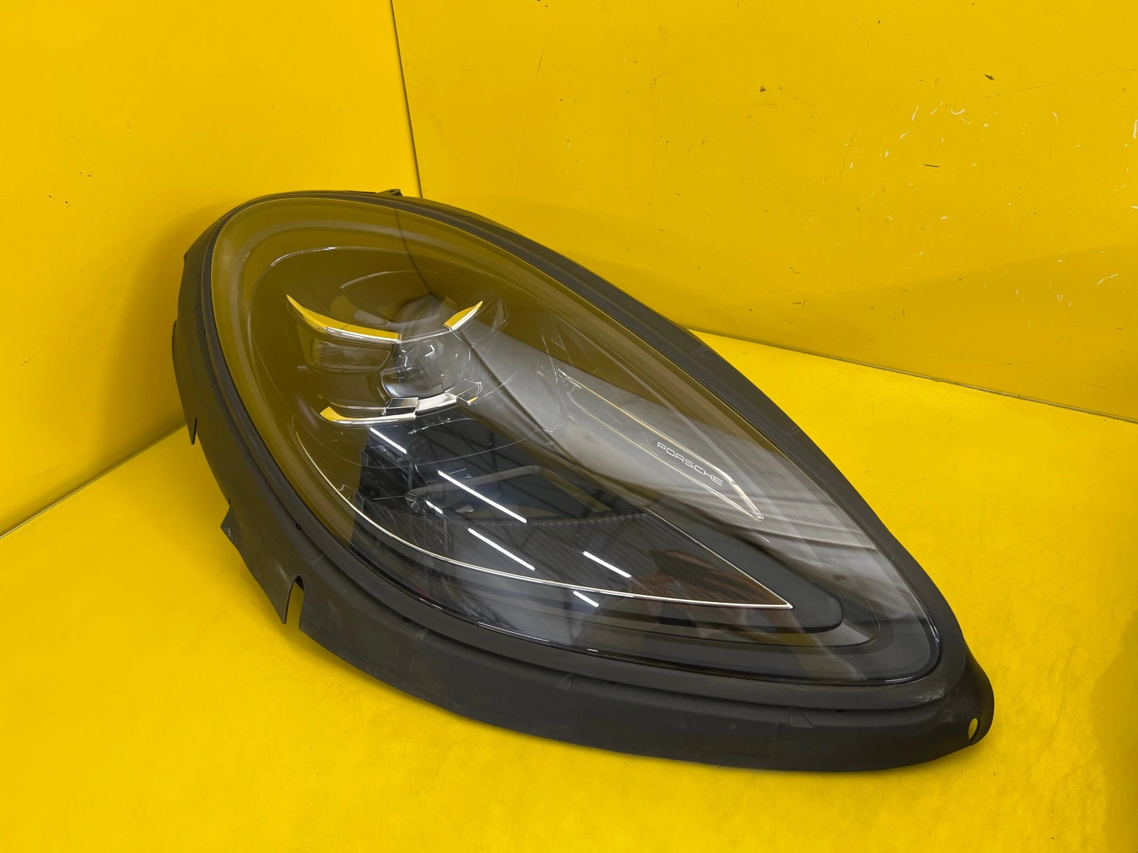 Reflektor Lampa Lewa Prawa Przód Porsche Macan Lift 95B PDLS 95B941077M 95B941078M Autolamps 2 Reflektor Lampa Lewa Prawa Przód Porsche Macan Lift 95B PDLS 95B941077M 95B941078M