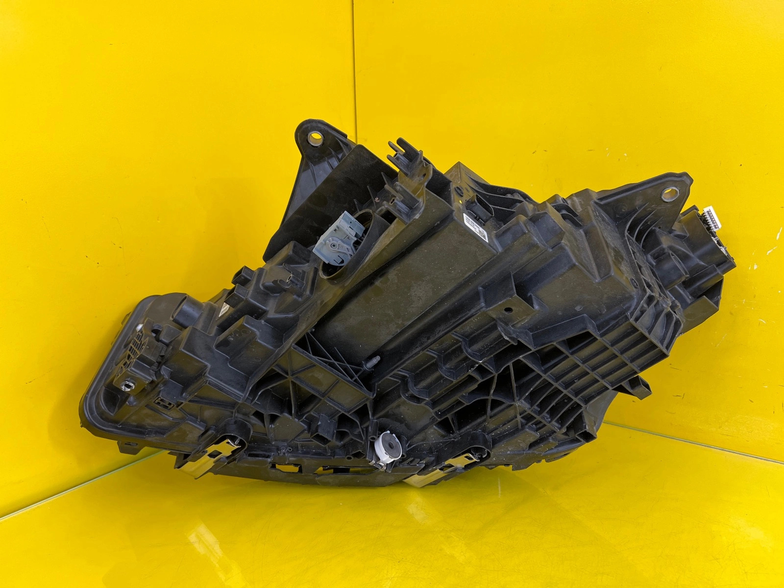 Reflektor Lampa Prawa Przednia BMW 2 U06 Full Led 5A42248-08 Autolamps 4 Reflektor Lampa Prawa Przednia BMW 2 U06 Full Led 5A42248-08