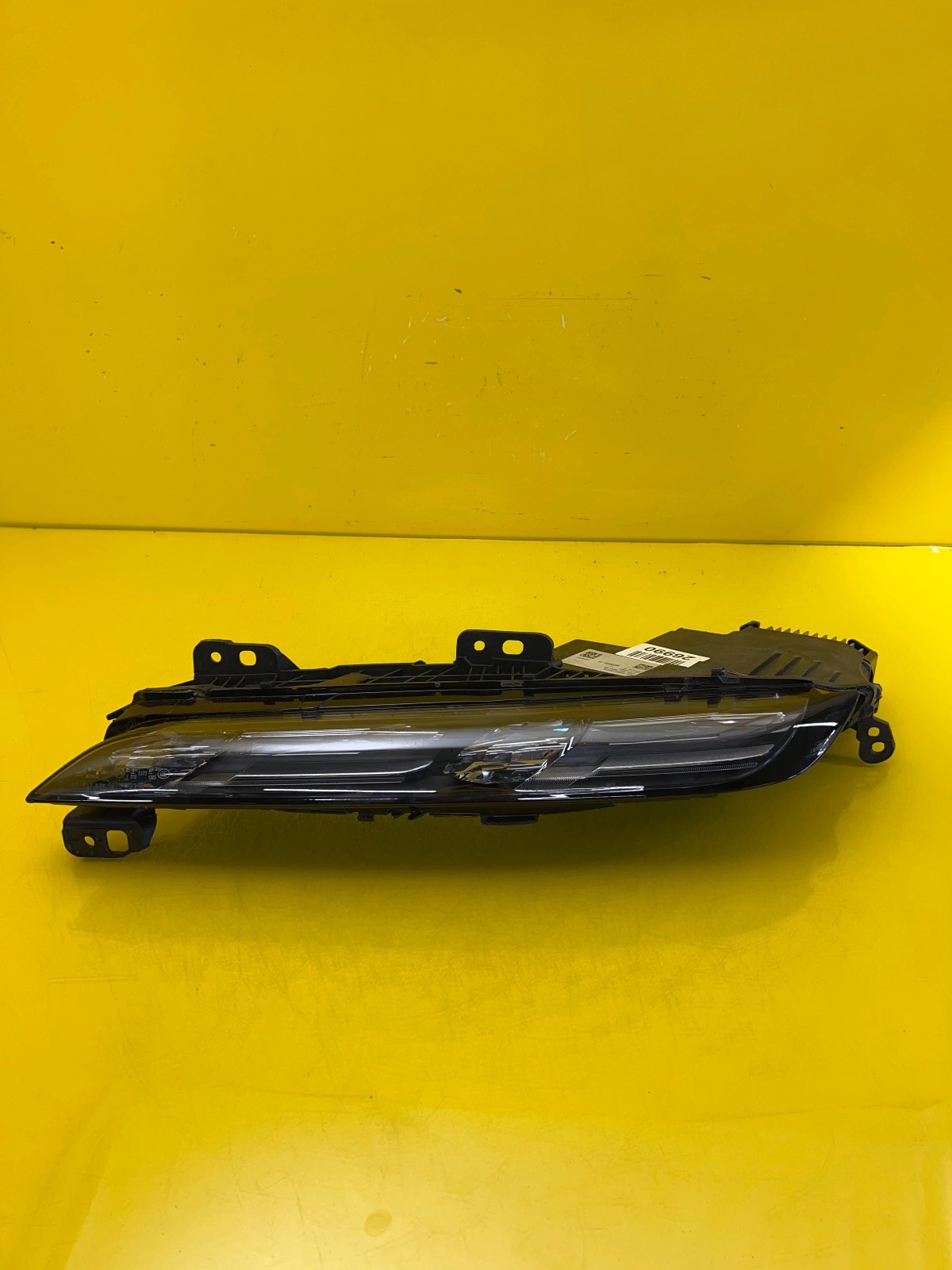 Reflektor BMW 7 G70 Full Led Lampa Lewa Swarovski Crystal 9879935-12 Autolamps Reflektor BMW 7 G70 Full Led Lampa Lewa Swarovski Crystal 9879935-12