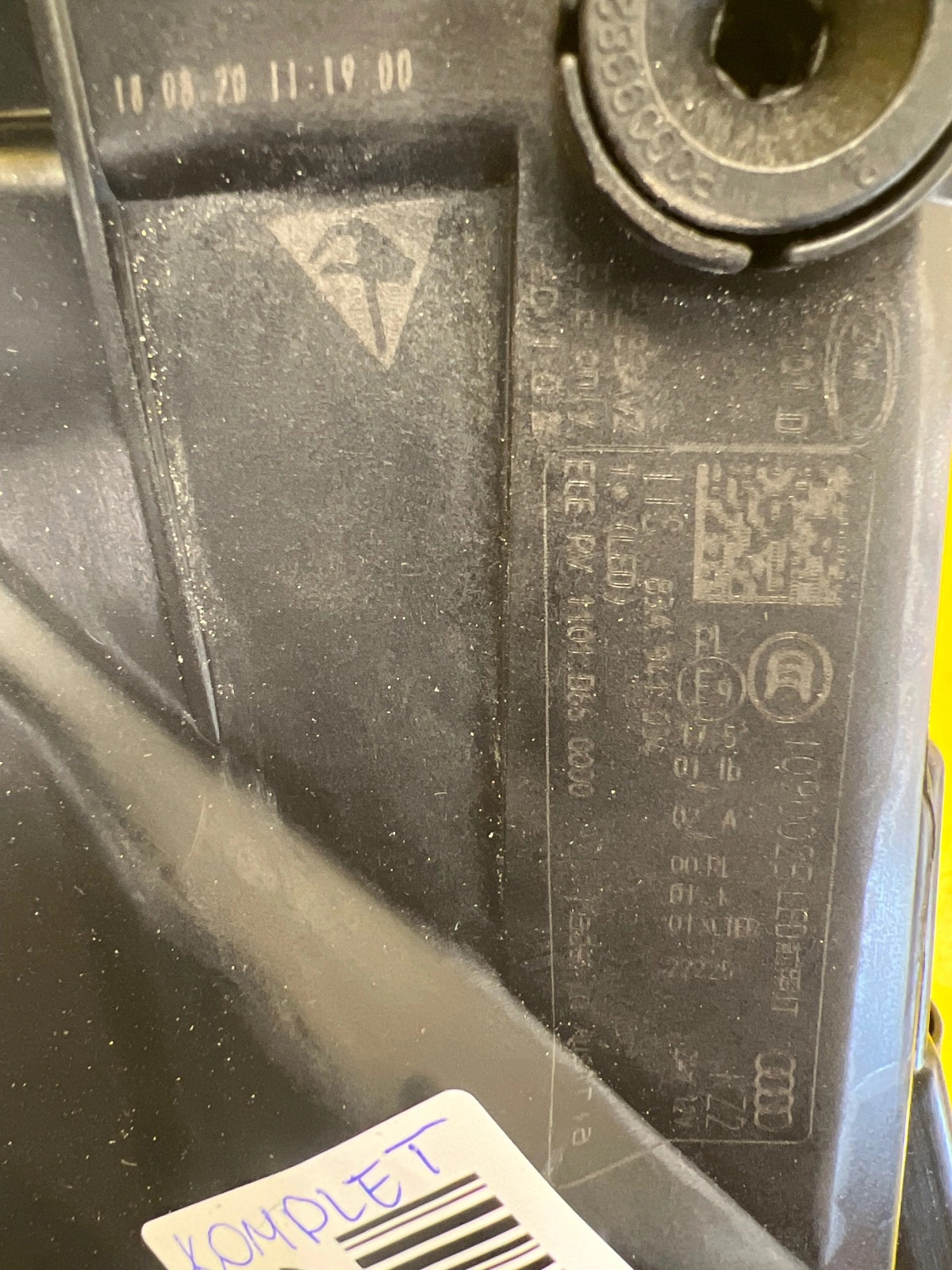 Reflektor Lampa Lewa Prawa Audi Q3 83A Full Led 83A941033 83A941034 Autolamps 3 Reflektor Lampa Lewa Prawa Audi Q3 83A Full Led 83A941033 83A941034