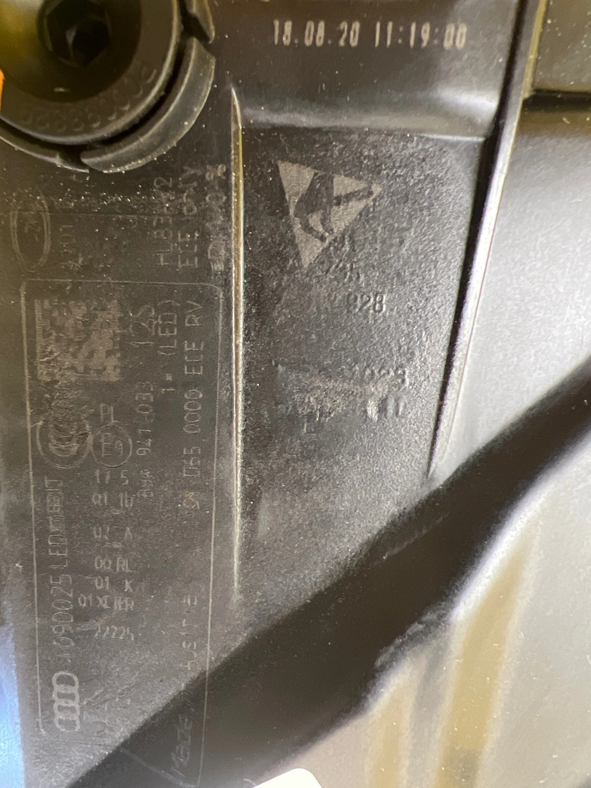 Reflektor Lampa Lewa Prawa Audi Q3 83A Full Led 83A941033 83A941034 Autolamps 8 Reflektor Lampa Lewa Prawa Audi Q3 83A Full Led 83A941033 83A941034