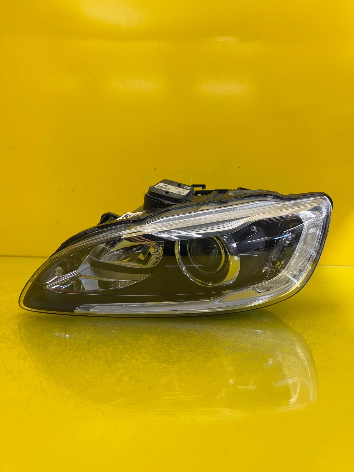 Reflektor Lampa Lewa Przednia Volvo V60 S60 II 2 Lift Xenon 31420261 Autolamps Reflektor Lampa Lewa Przednia Volvo V60 S60 II 2 Lift Xenon 31420261