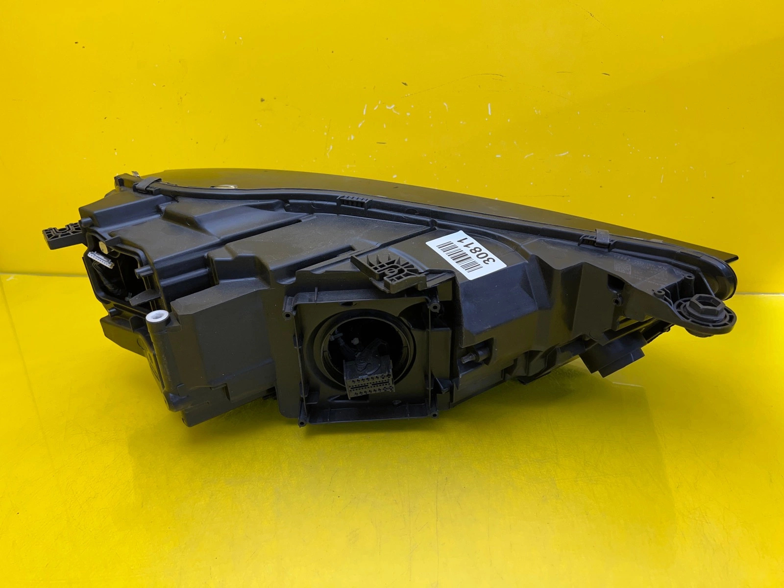 Reflektor Lampa Lewa Przednia Audi Q5 80A 17- Full Led 80A941033 USA Autolamps 4 Reflektor Lampa Lewa Przednia Audi Q5 80A 17- Full Led 80A941033 USA