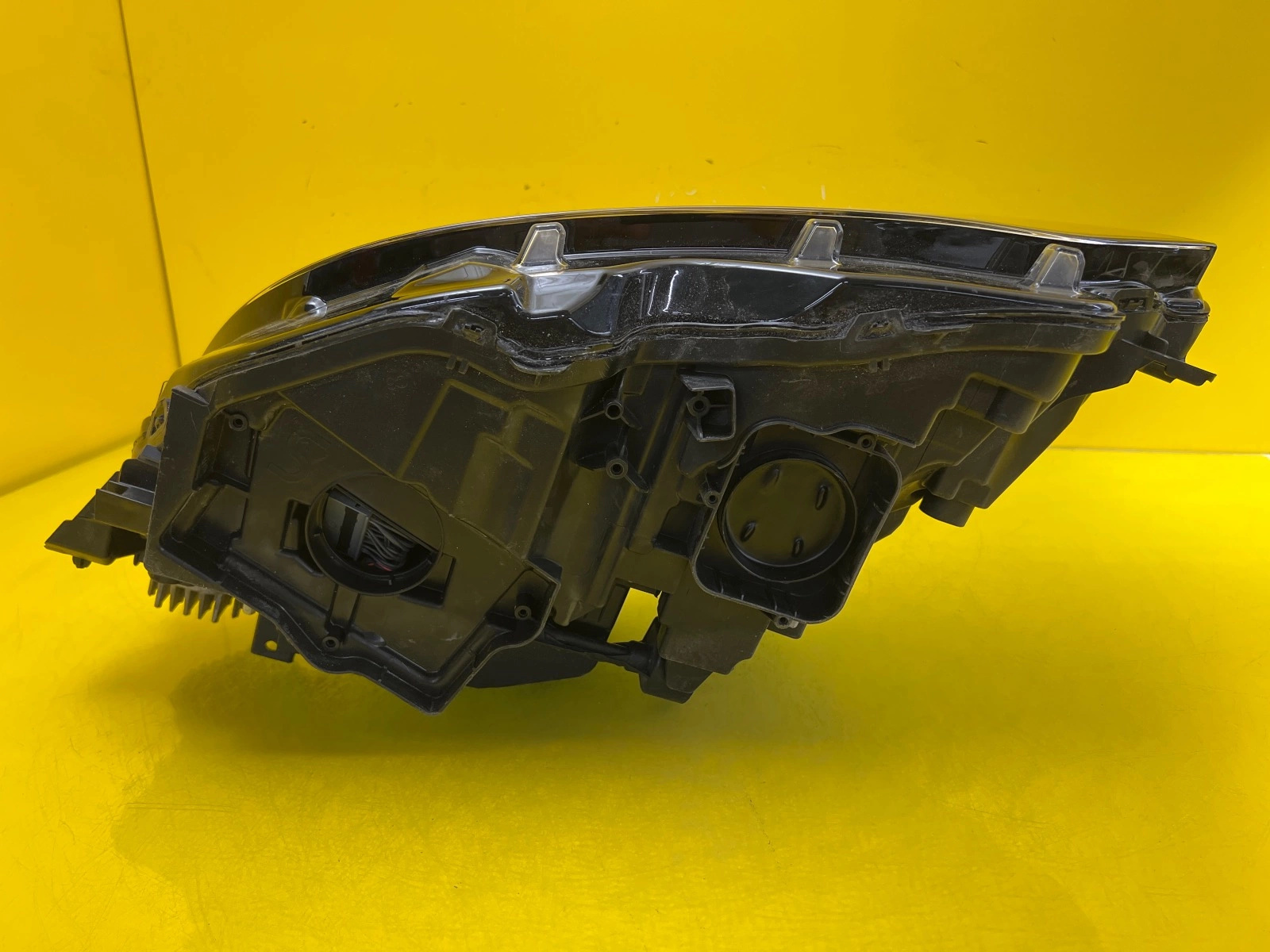 Reflektor Lampa Prawa Volvo S90 V90 16- Mid Led 31386171 Autolamps 5 Reflektor Lampa Prawa Volvo S90 V90 16- Mid Led 31386171