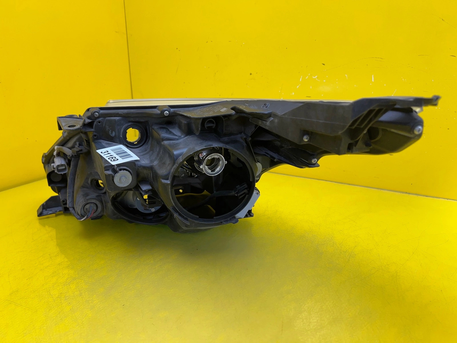 Reflektor Lampa Prawa Przednia Toyota Avensis T27 2009-2012 Zwykła Autolamps 4 Reflektor Lampa Prawa Przednia Toyota Avensis T27 2009-2012 Zwykła