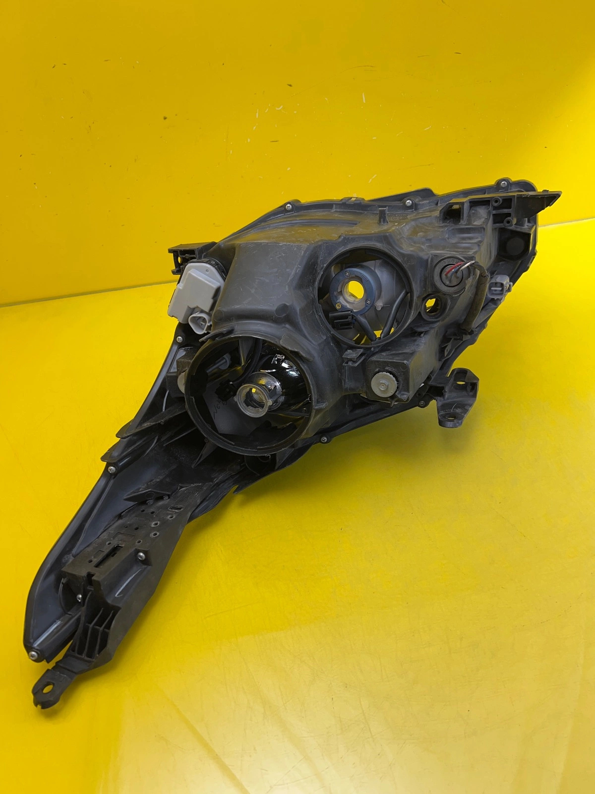 Reflektor Lampa Prawa Przednia Toyota Avensis T27 2009-2012 Zwykła Autolamps 5 Reflektor Lampa Prawa Przednia Toyota Avensis T27 2009-2012 Zwykła