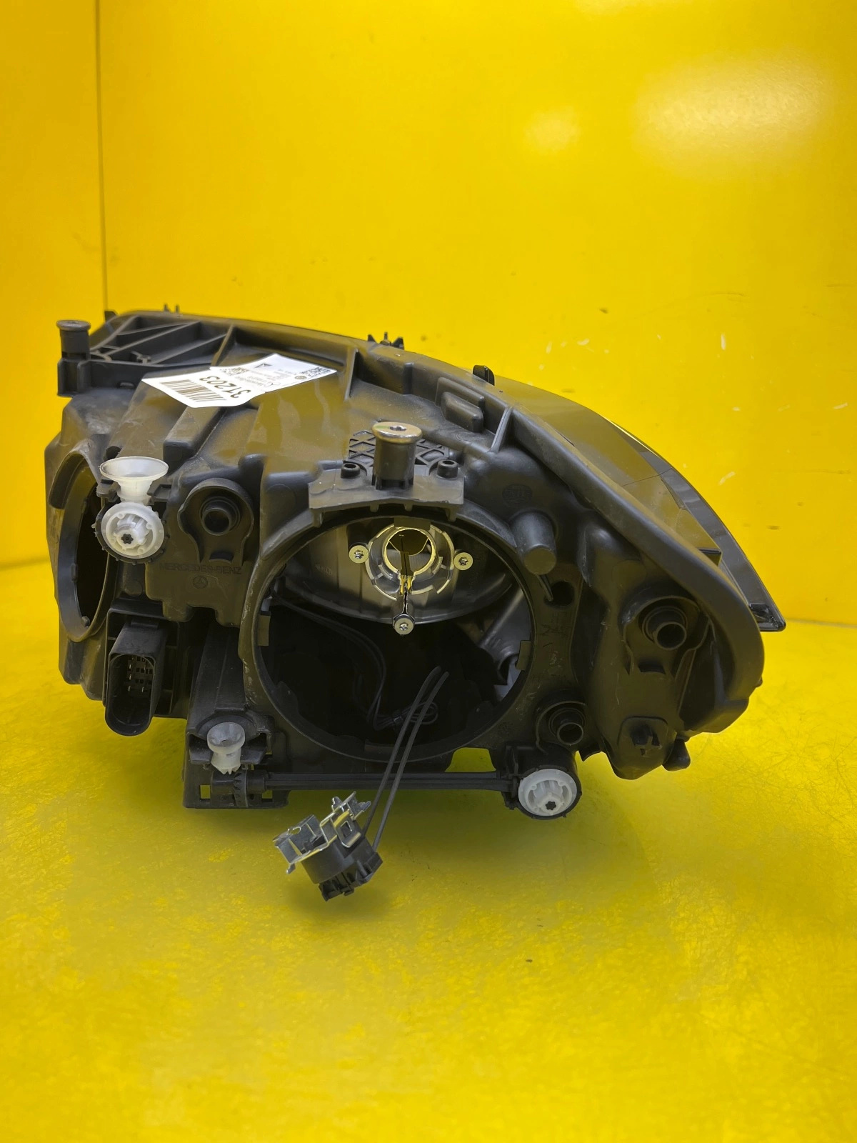 Reflektor Lampa Prawa Mercedes A-Klasa W177 19- H7 A1779062200 Autolamps 4 Reflektor Lampa Prawa Mercedes A-Klasa W177 19- H7 A1779062200