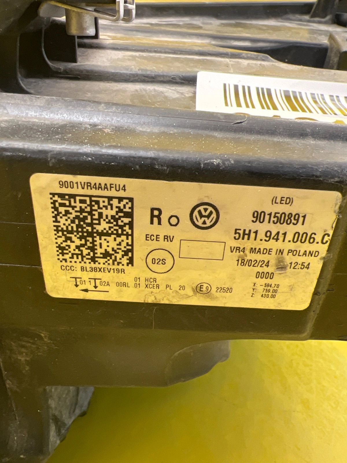 Reflektor Lampa Prawa VW Golf VIII 8 5H1941006 Led 2019- Autolamps 3 Reflektor Lampa Prawa VW Golf VIII 8 5H1941006 Led 2019-