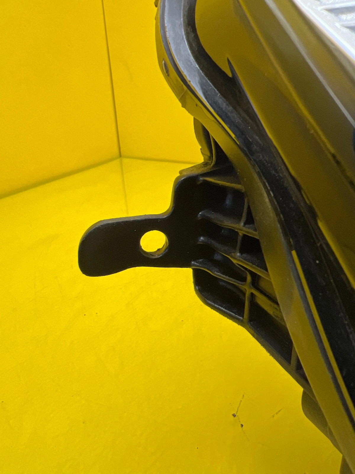 Reflektor Lampa Prawa Volvo S60 V60 Mid Led 32228816 Autolamps 6 Reflektor Lampa Prawa Volvo S60 V60 Mid Led 32228816