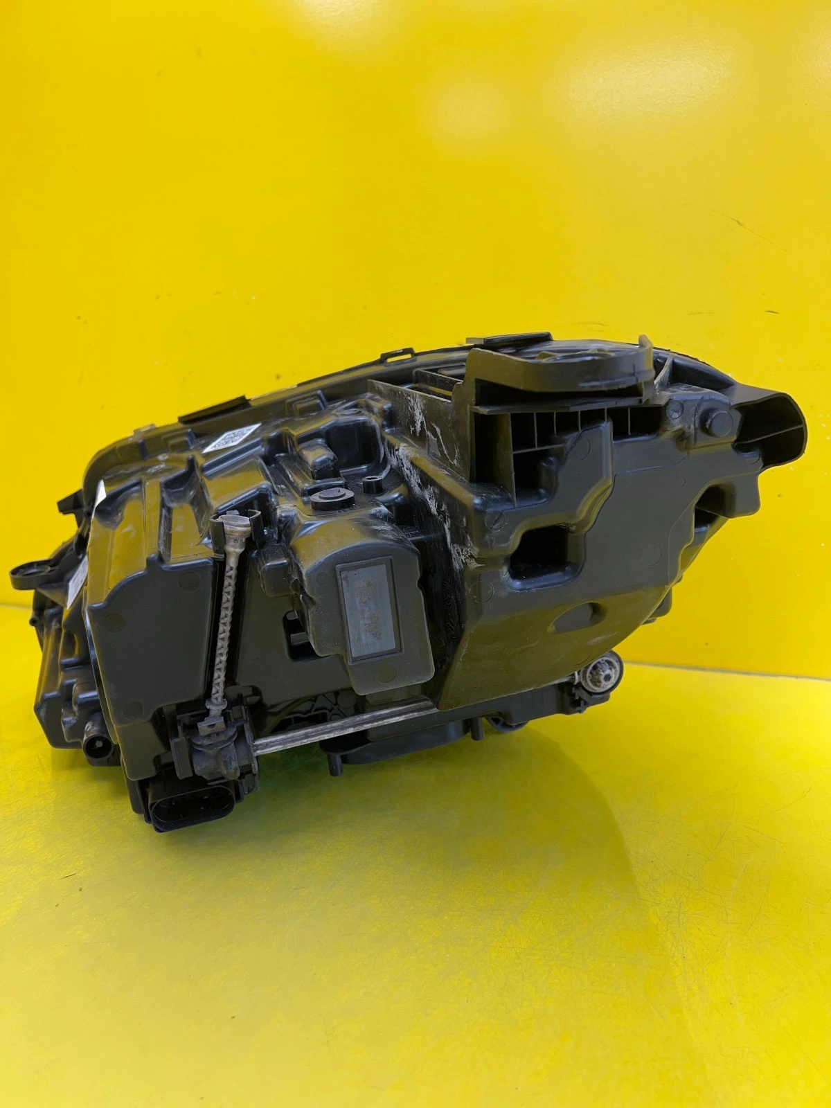 Reflektor Lampa Prawa Mercedes E-Klasa W213 Led High Performance A2139067806 Autolamps 4 Reflektor Lampa Prawa Mercedes E-Klasa W213 Led High Performance A2139067806