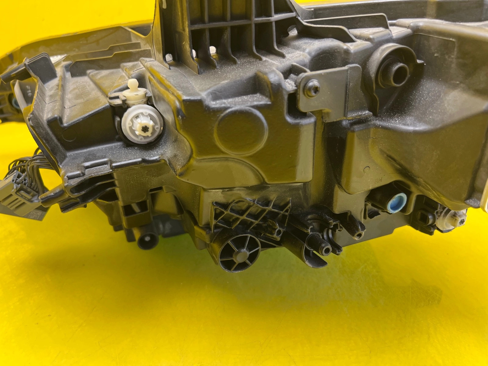 Reflektor Lampa prawa Volvo S60 V60 18-22 Mid Led 32347005 Autolamps 6 Reflektor Lampa prawa Volvo S60 V60 18-22 Mid Led 32347005