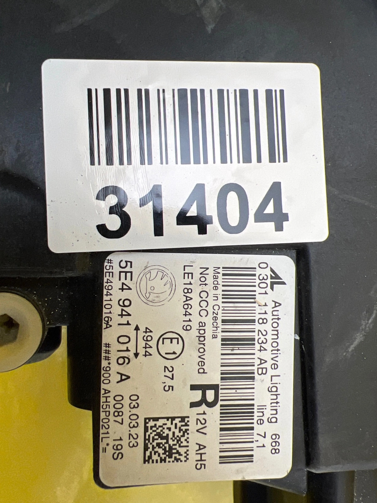 Reflektor Lampa Prawa Skoda Octavia IV 5E4 5E4941016B Full Led 19-24 Autolamps 2 Reflektor Lampa Prawa Skoda Octavia IV 5E4 5E4941016B Full Led 19-24