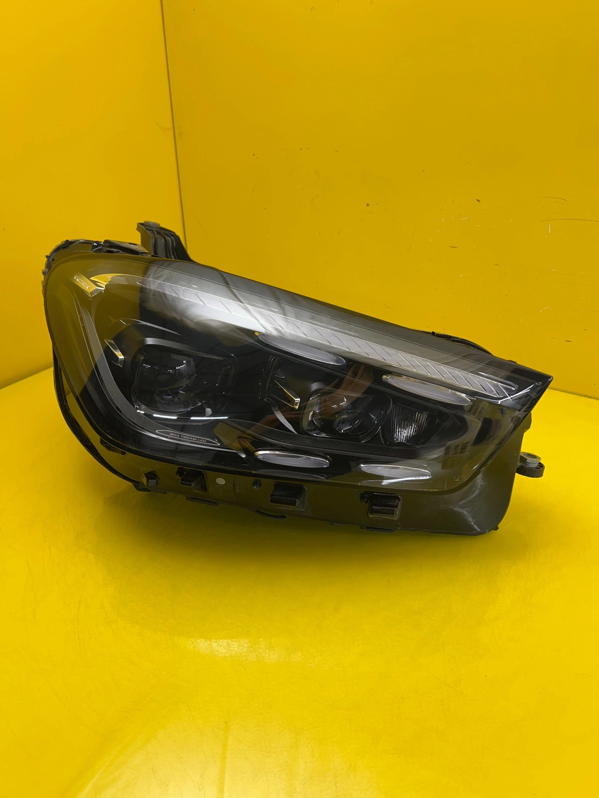 Reflektor Lampa Prawa Mercedes GLE W167 Lift 2023- Full Led A1679068409 Autolamps Reflektor Lampa Prawa Mercedes GLE W167 Lift 2023- Full Led A1679068409