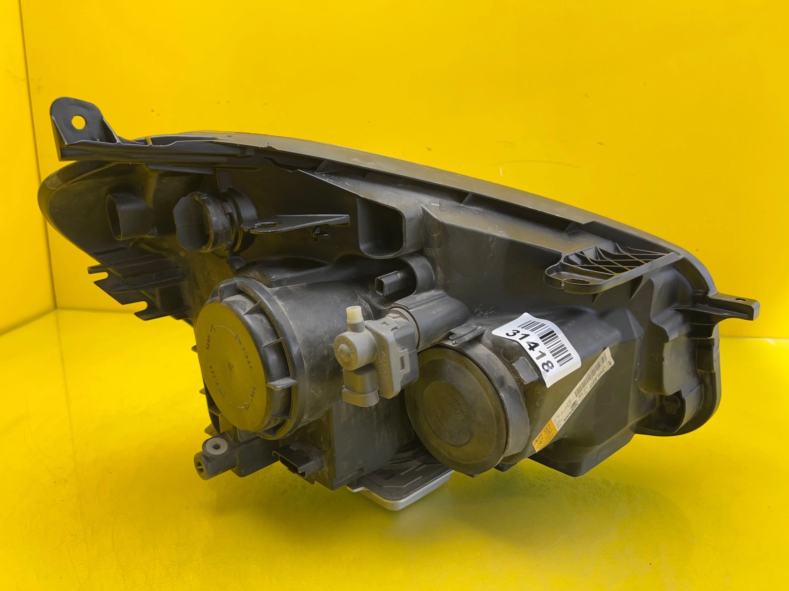 Reflektor Lampa lewa Nissan Qashqai J10 1 I Lift 09-13 Xenon 26010BR60B Autolamps 4 Reflektor Lampa lewa Nissan Qashqai J10 1 I Lift 09-13 Xenon 26010BR60B