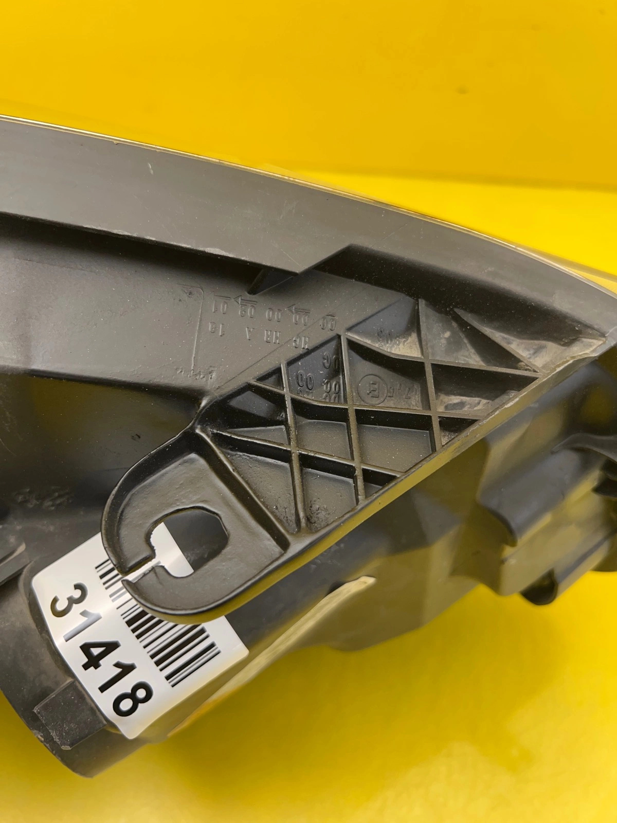 Reflektor Lampa lewa Nissan Qashqai J10 1 I Lift 09-13 Xenon 26010BR60B Autolamps 6 Reflektor Lampa lewa Nissan Qashqai J10 1 I Lift 09-13 Xenon 26010BR60B