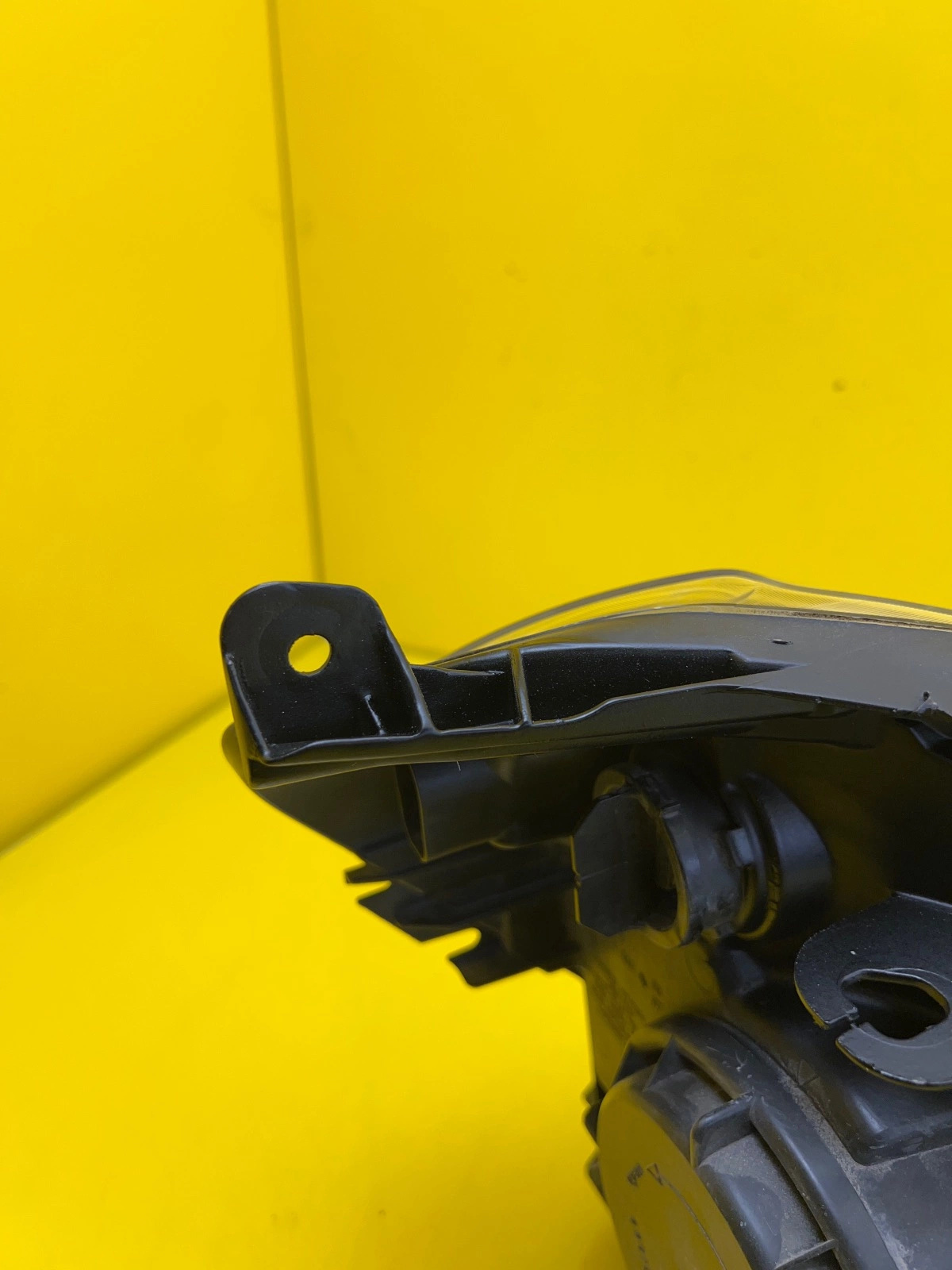 Reflektor Lampa lewa Nissan Qashqai J10 1 I Lift 09-13 Xenon 26010BR60B Autolamps 8 Reflektor Lampa lewa Nissan Qashqai J10 1 I Lift 09-13 Xenon 26010BR60B