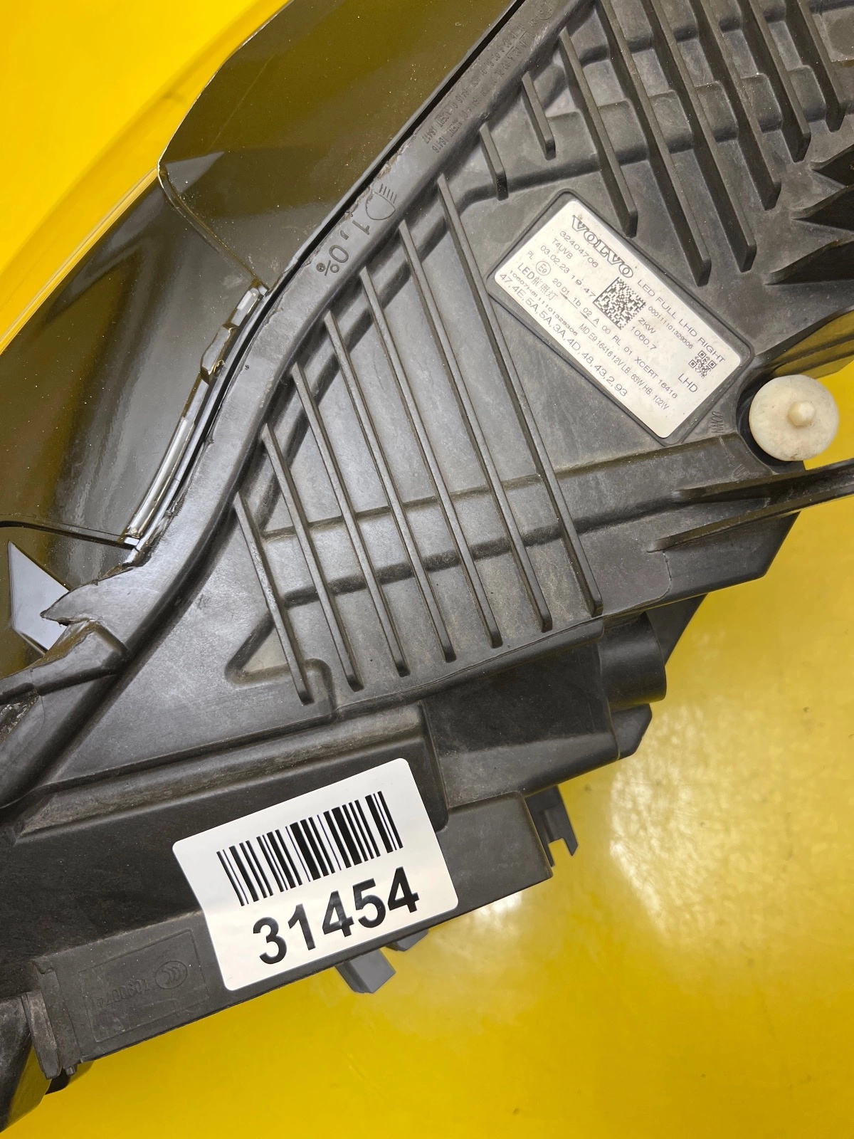 Reflektor Lampa Prawa Volvo XC60 II Lift 17- Full Led 32404706 Autolamps 2 Reflektor Lampa Prawa Volvo XC60 II Lift 17- Full Led 32404706