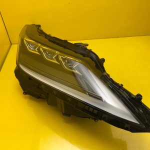 Reflektor Lampa Prawa Przód Lexus RX IV Lift 19-22
