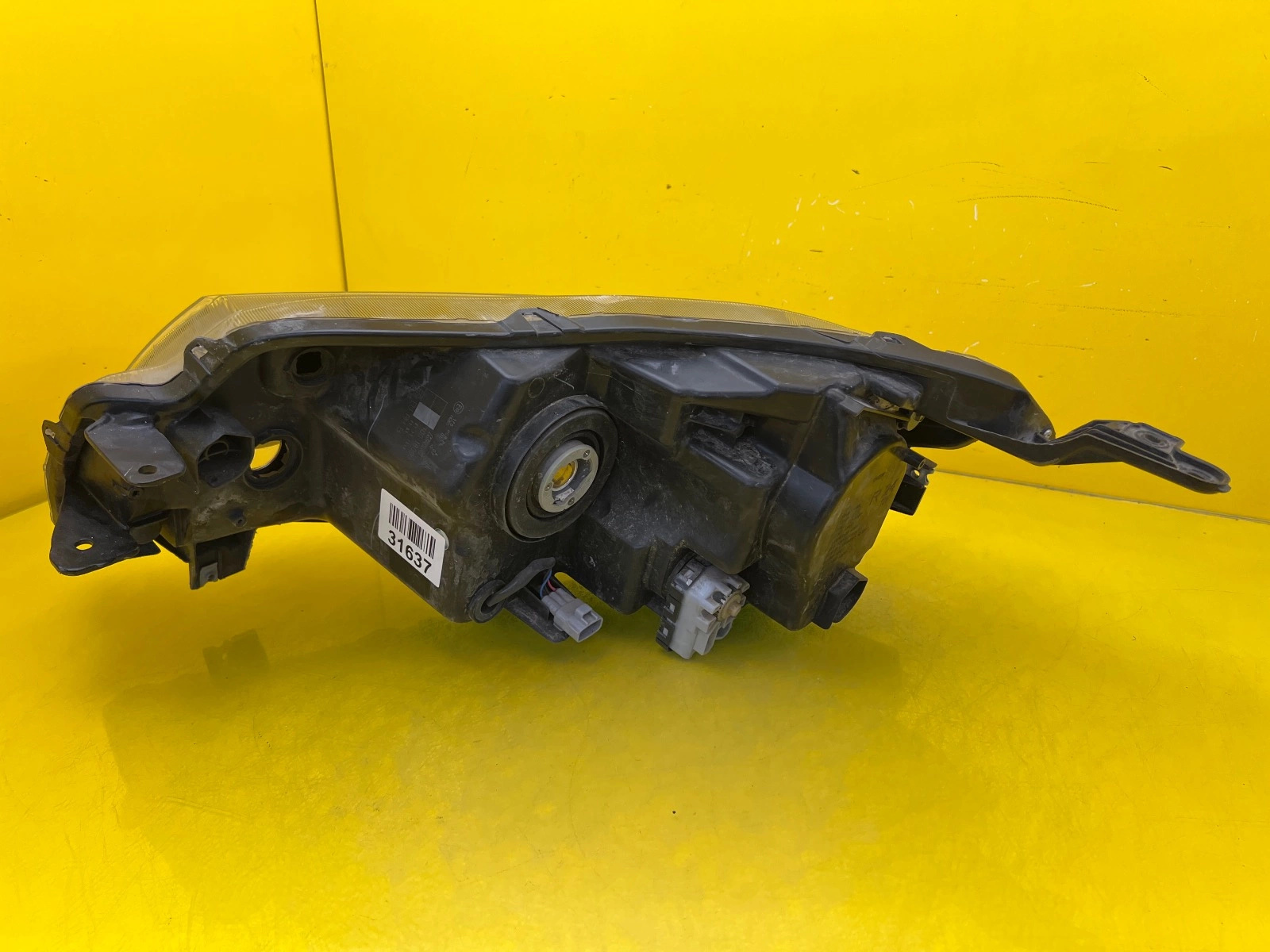 Reflektor Lampa Prawa Suzuki Vitara 3 III Full Led 100-18095 Autolamps 3 Reflektor Lampa Prawa Suzuki Vitara 3 III Full Led 100-18095