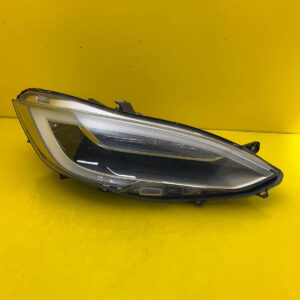Reflektor Lampa Prawa Przód Tesla S Lift Full Led 105357500C