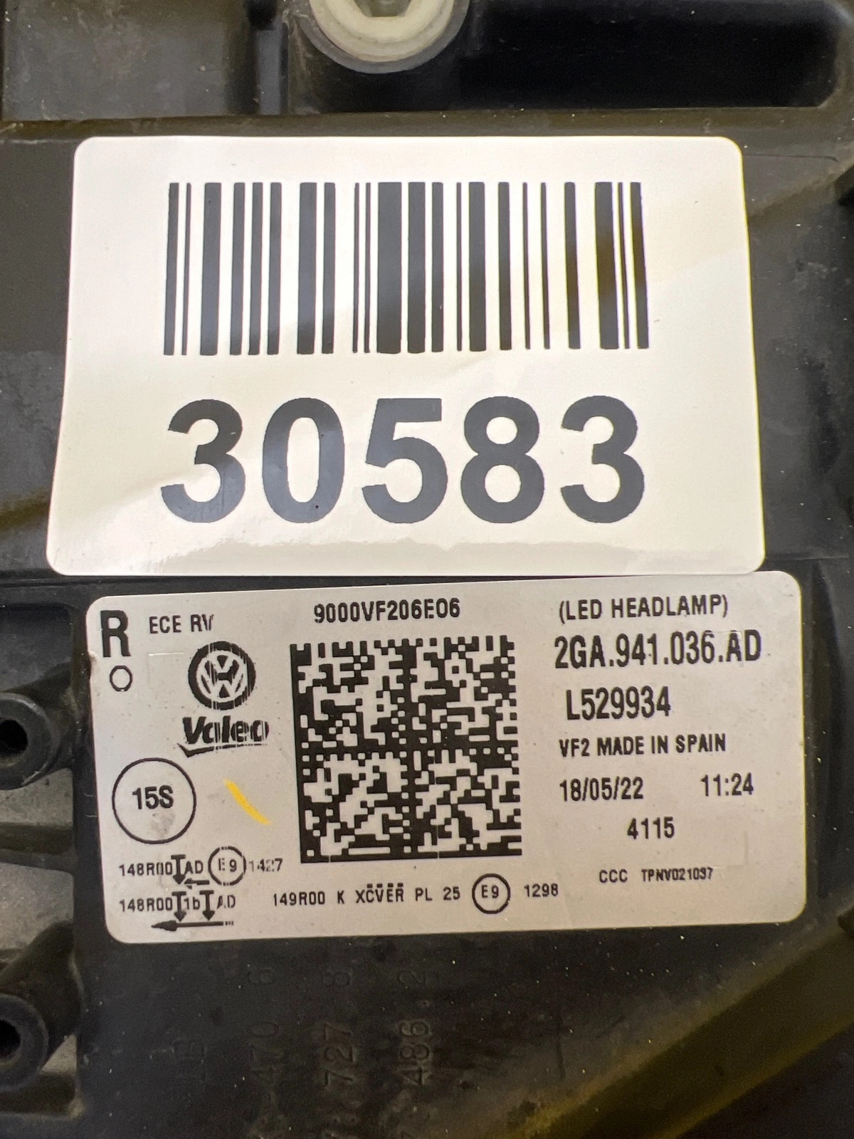 Reflektor Lampa Prawa VW T-ROC Full Led 2GA941036AD Autolamps 2 Reflektor Lampa Prawa VW T-ROC Full Led 2GA941036AD