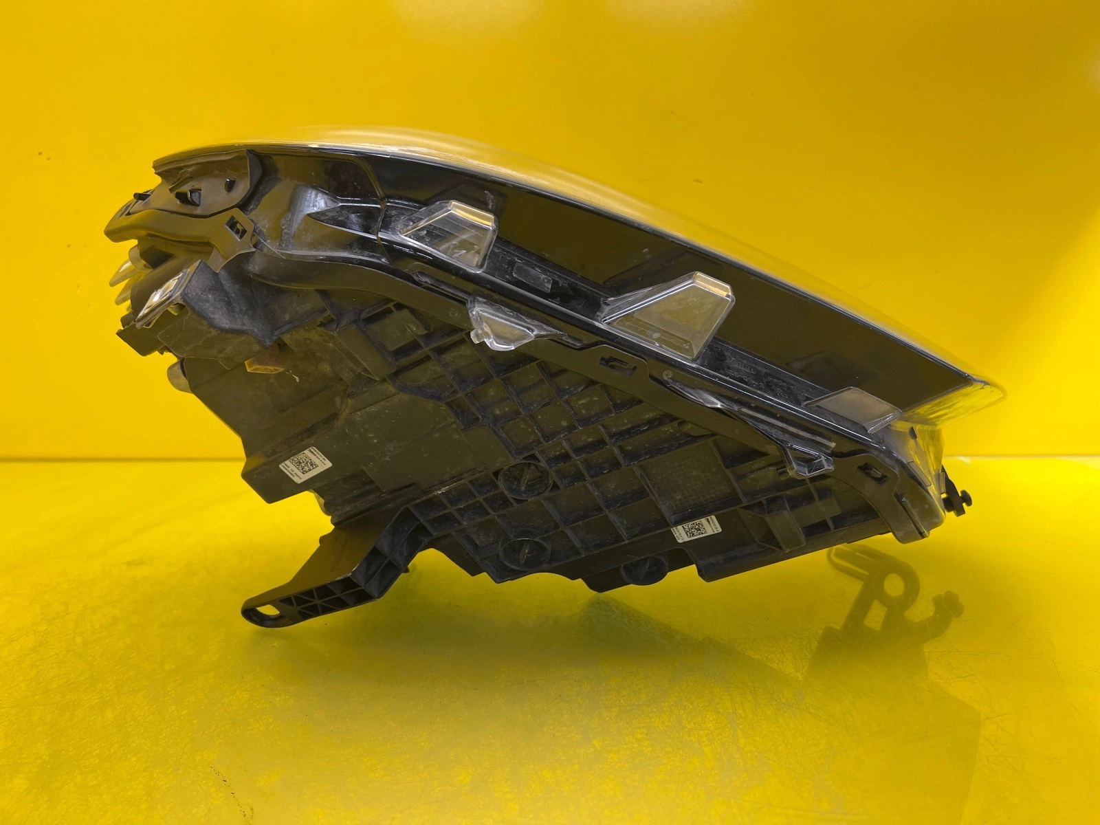 Reflektor Lampa Prawa VW T-ROC Full Led 2GA941036AD Autolamps 7 Reflektor Lampa Prawa VW T-ROC Full Led 2GA941036AD