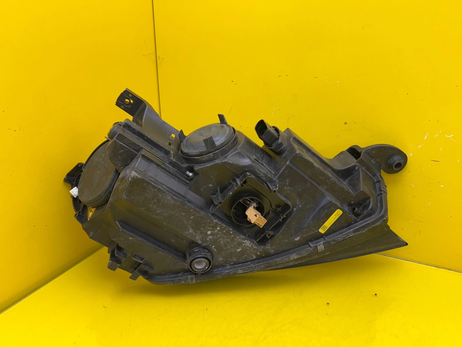 Reflektor Lampa Lewa Audi TT 8S 8S0 14- Xenon Led 8S0941005 Autolamps 4 Reflektor Lampa Lewa Audi TT 8S 8S0 14- Xenon Led 8S0941005